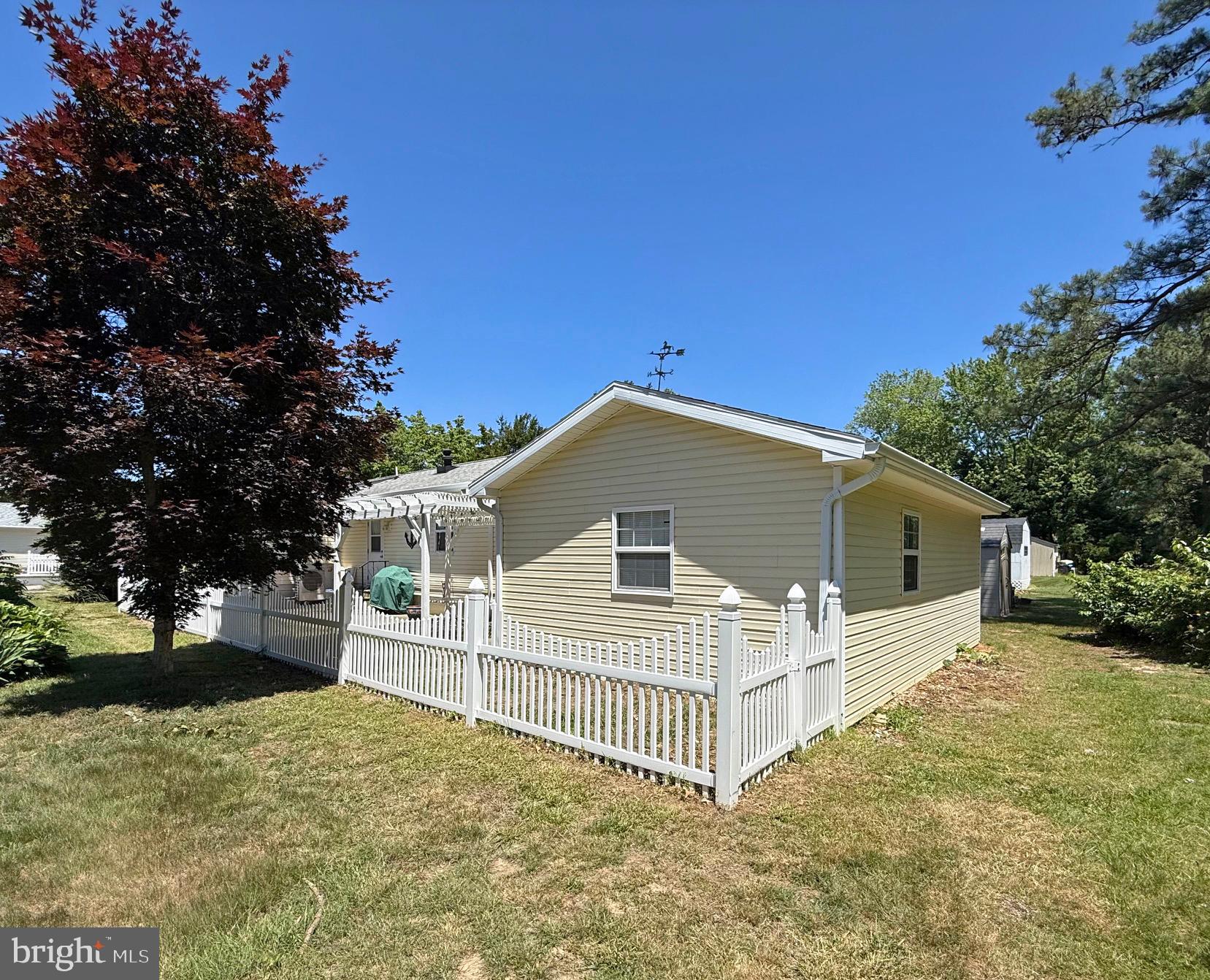 CAMELOT MHP - Residential