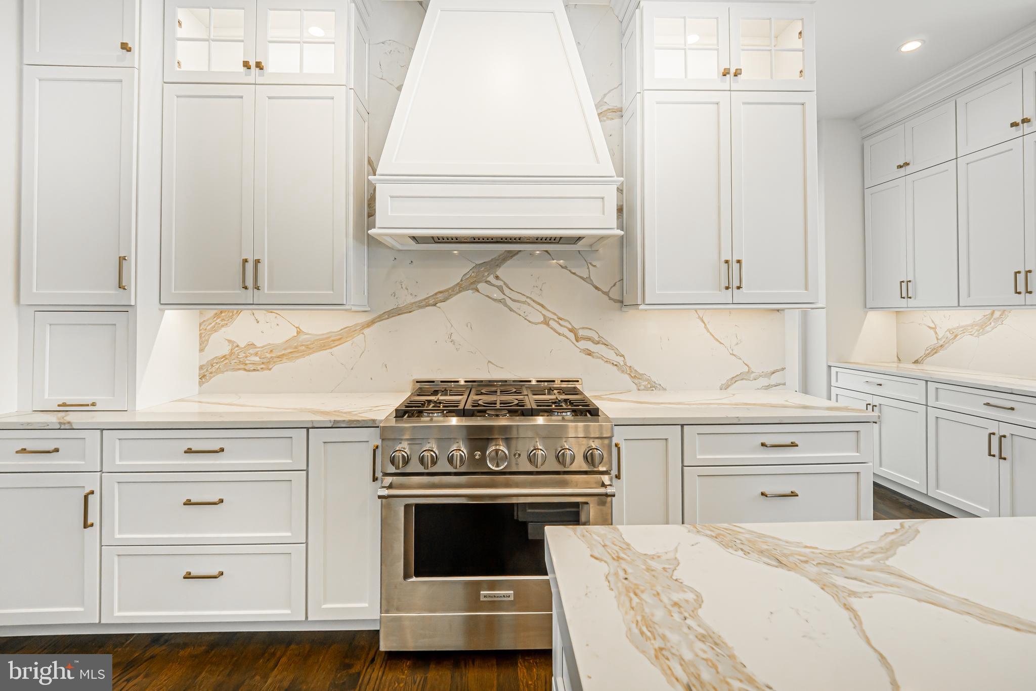 STONEBROOK - Residential