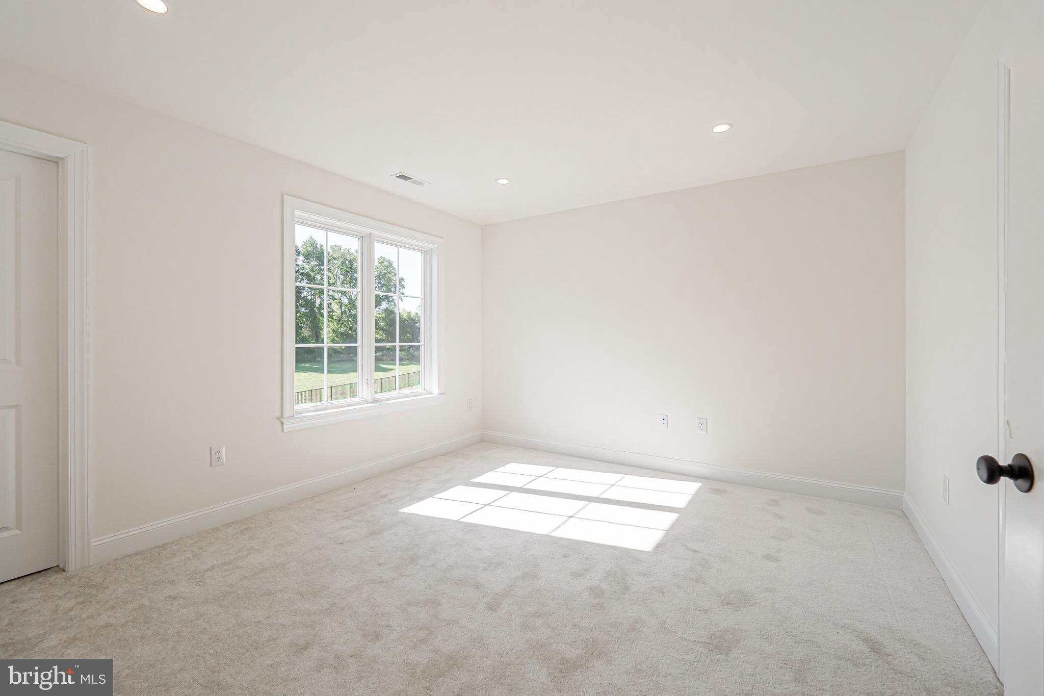 STONEBROOK - Residential
