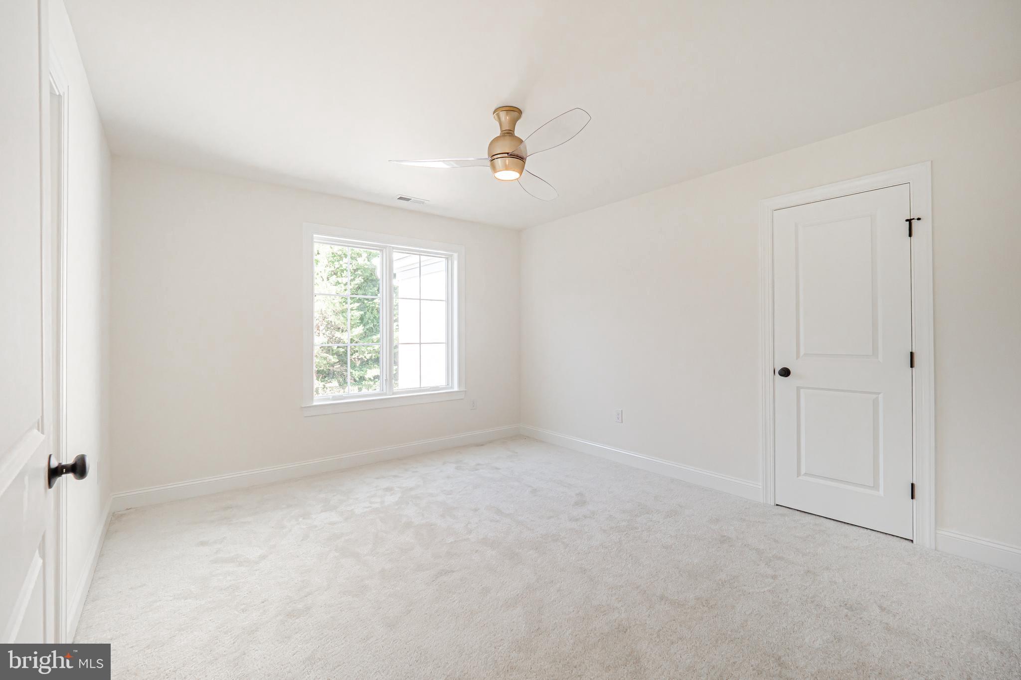 STONEBROOK - Residential