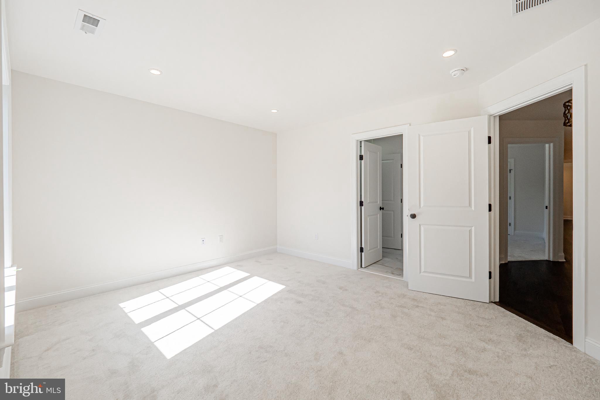 STONEBROOK - Residential