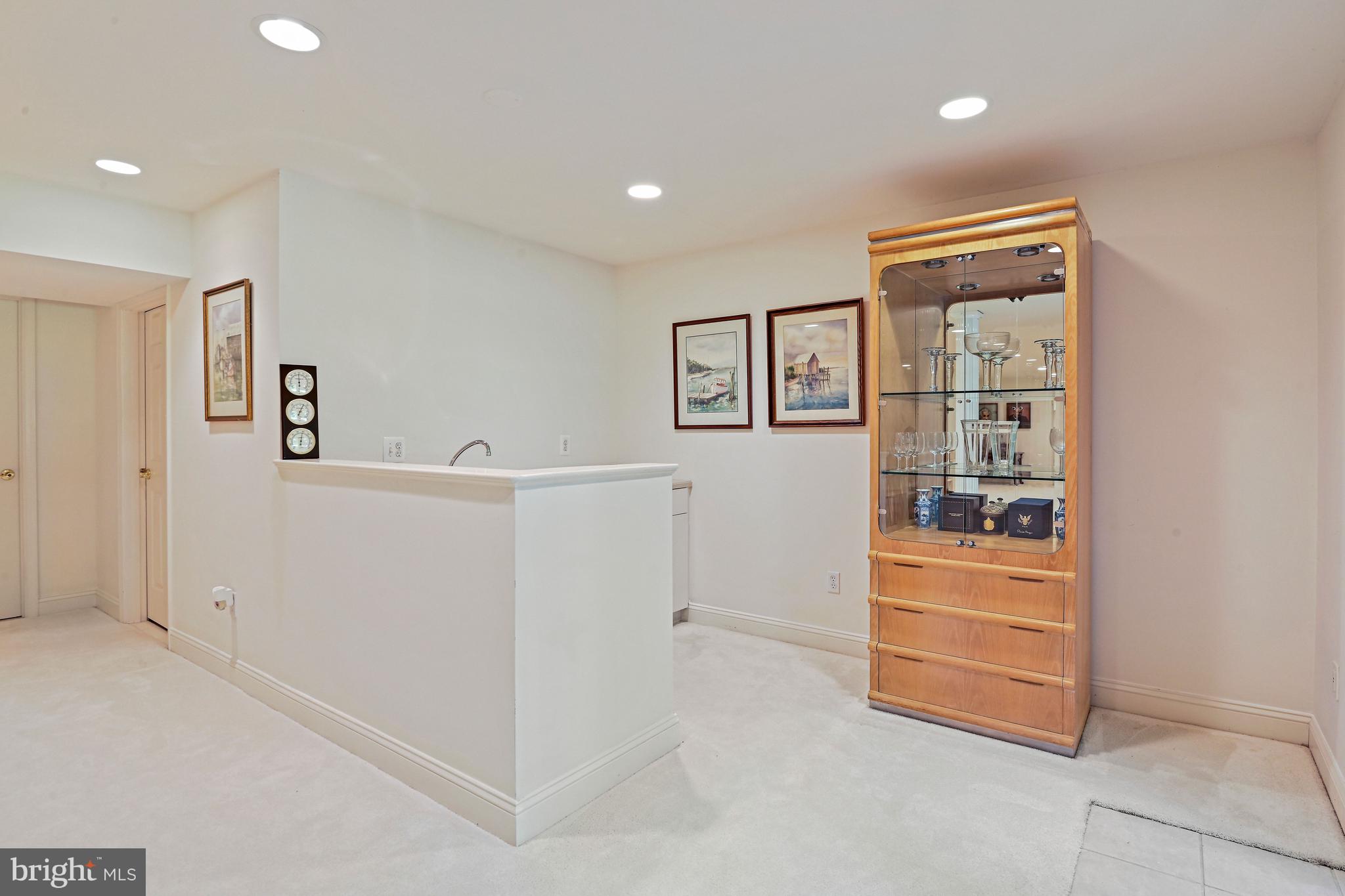 FOX RUN - Residential