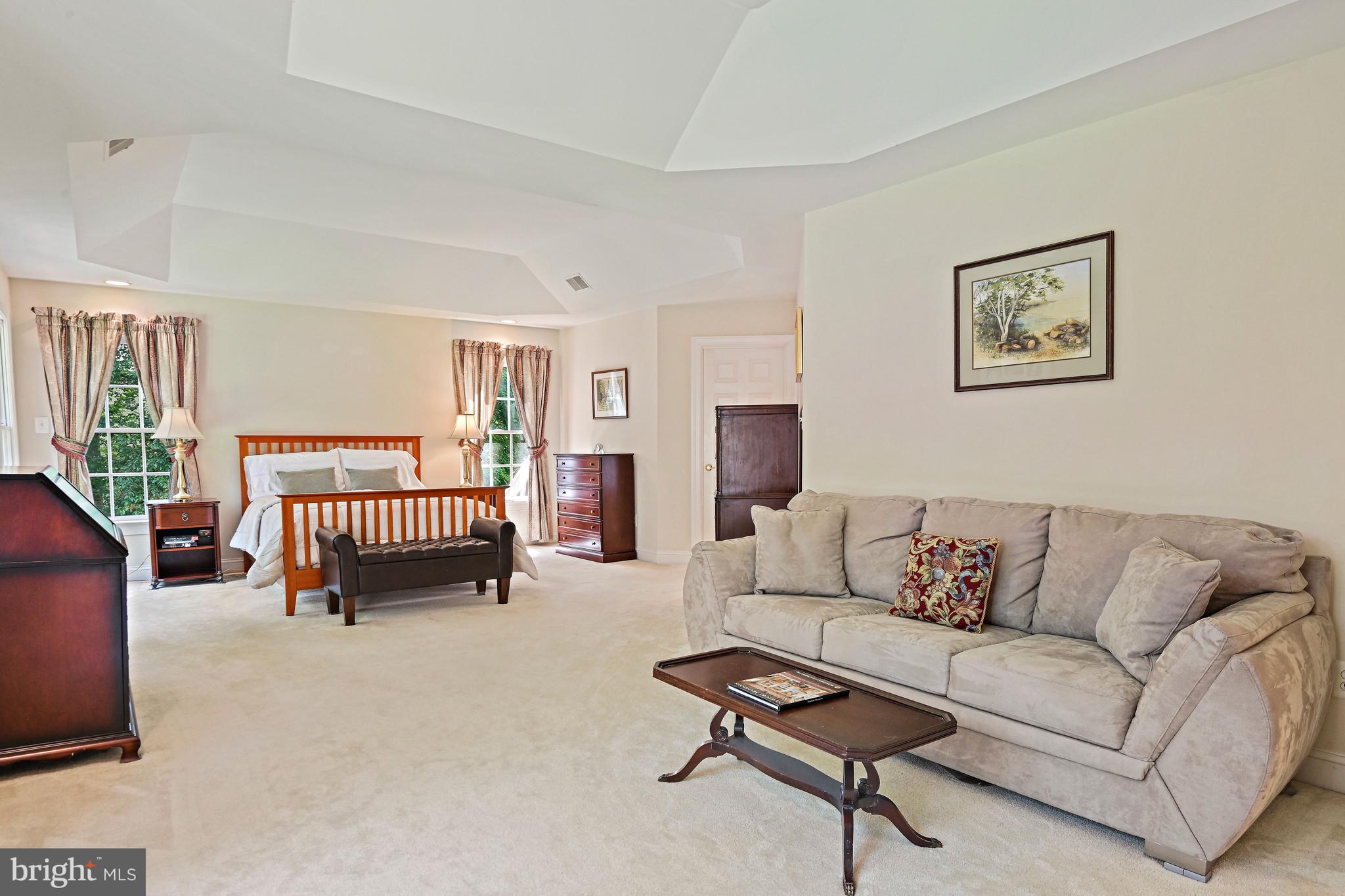 FOX RUN - Residential