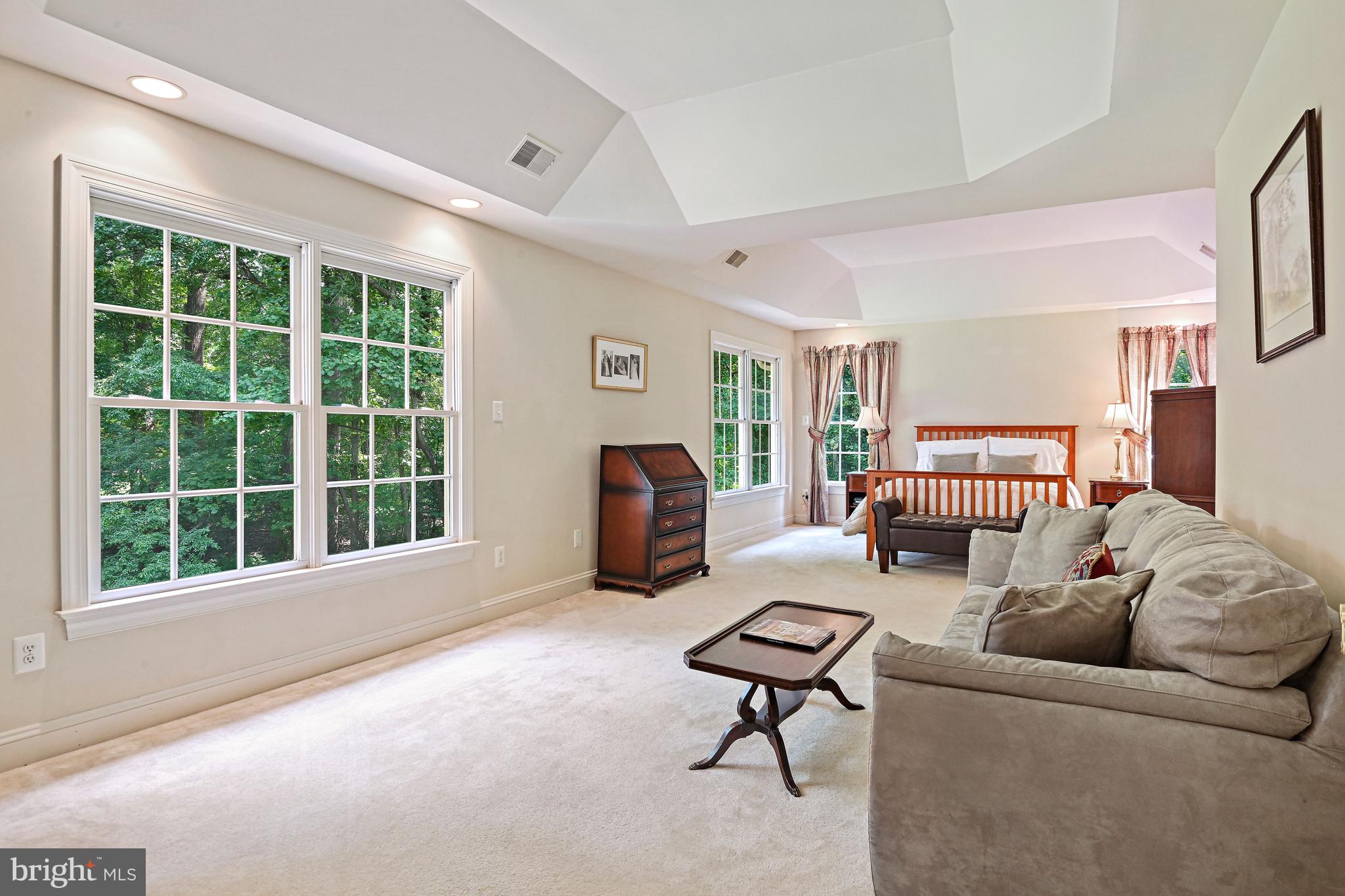 FOX RUN - Residential