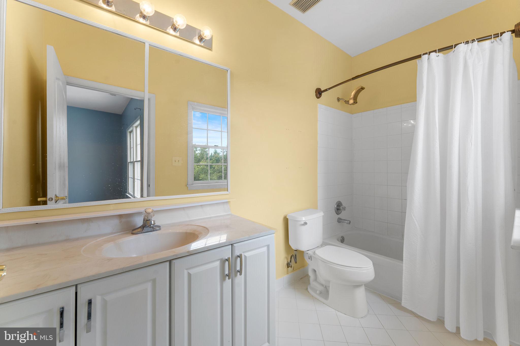 PINDELL CHASE - Residential