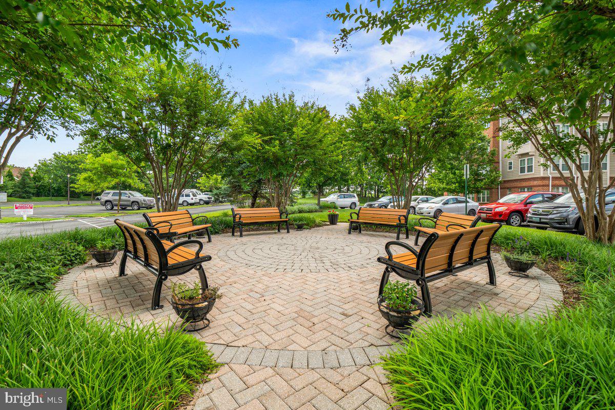 MILL ISLAND AT WORMAN'S MILL - Residential