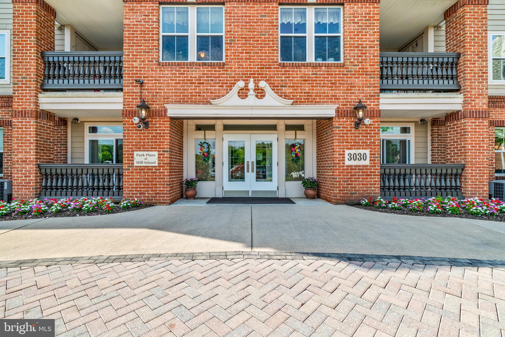 MILL ISLAND AT WORMAN'S MILL - Residential