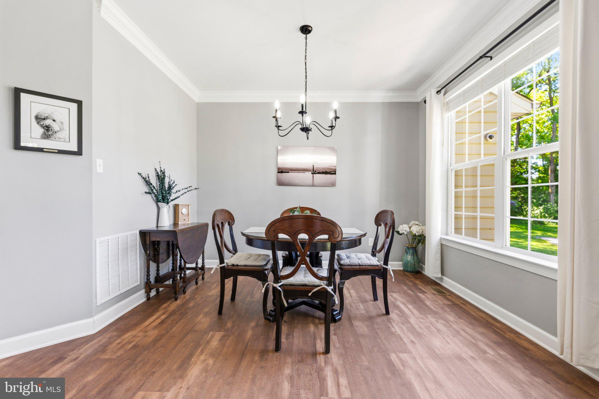 DEVON FARMS - Residential