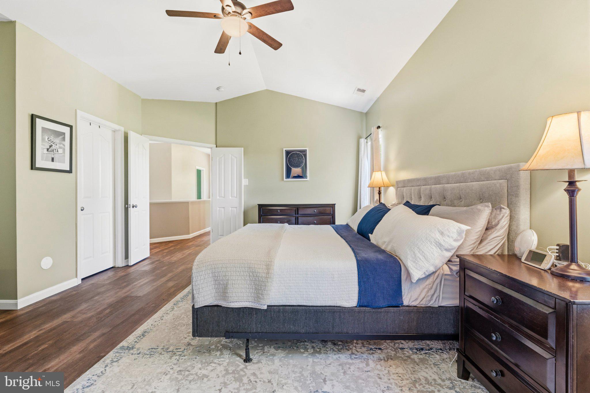 DEVON FARMS - Residential
