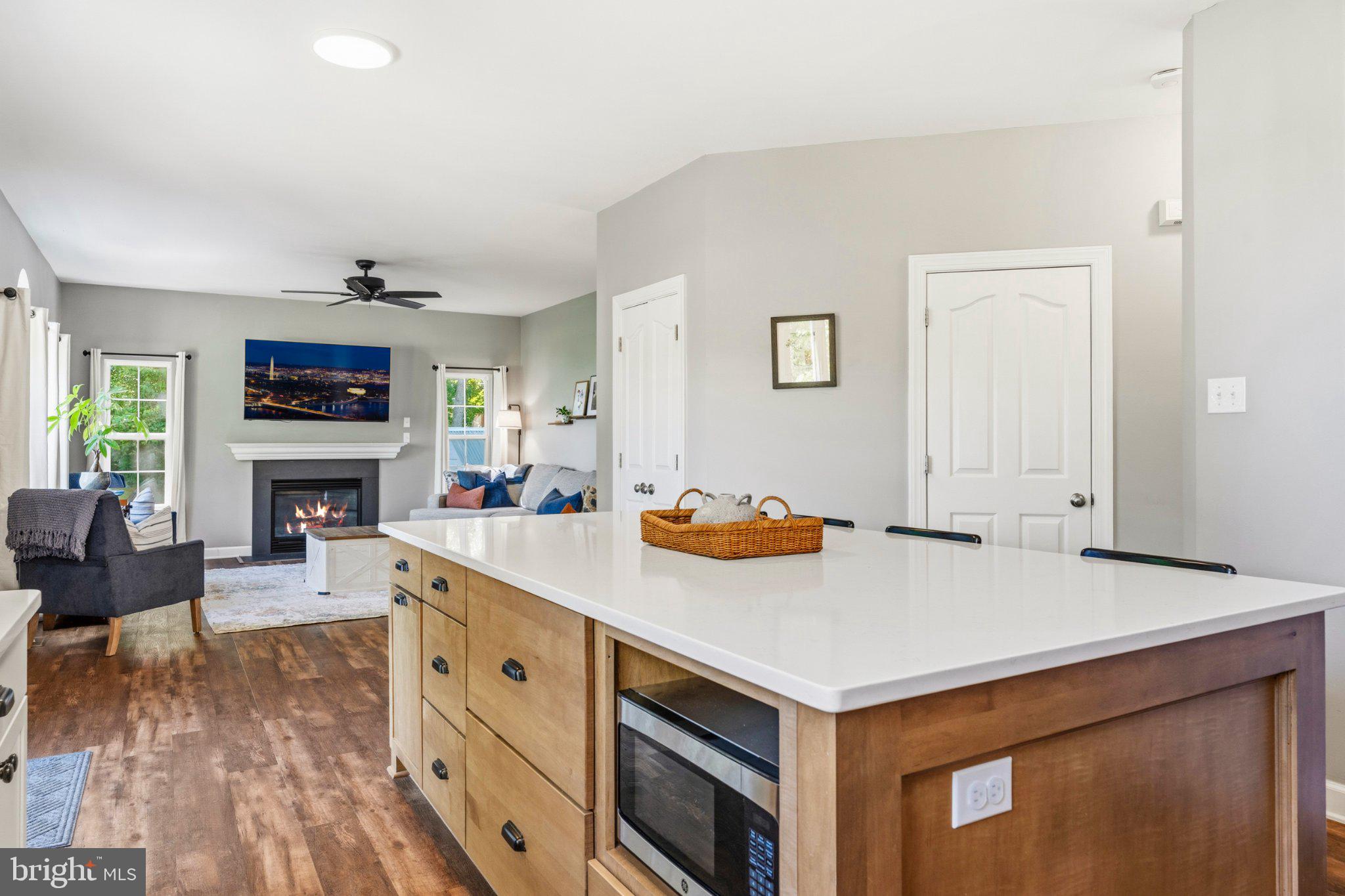 DEVON FARMS - Residential