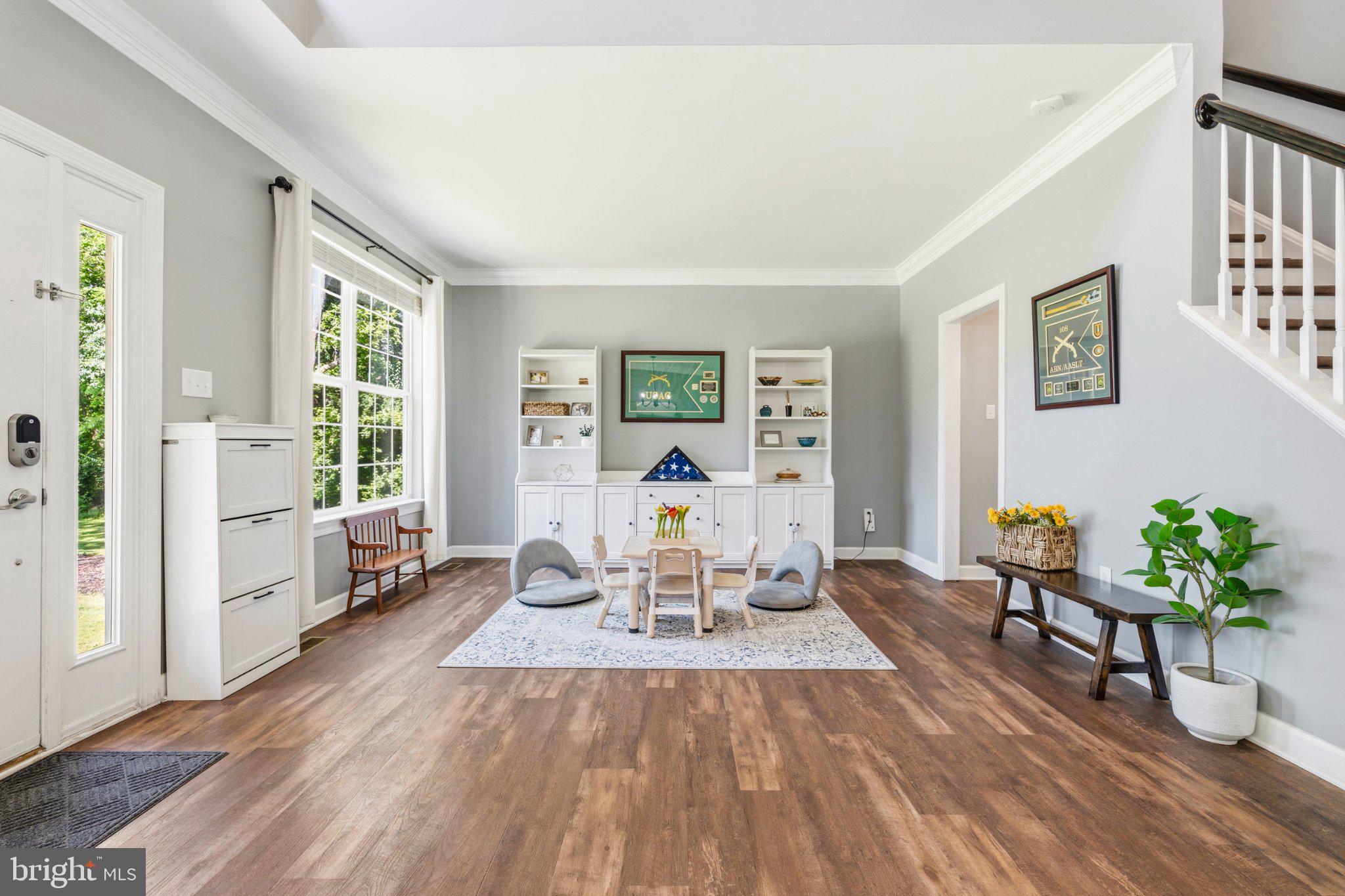 DEVON FARMS - Residential
