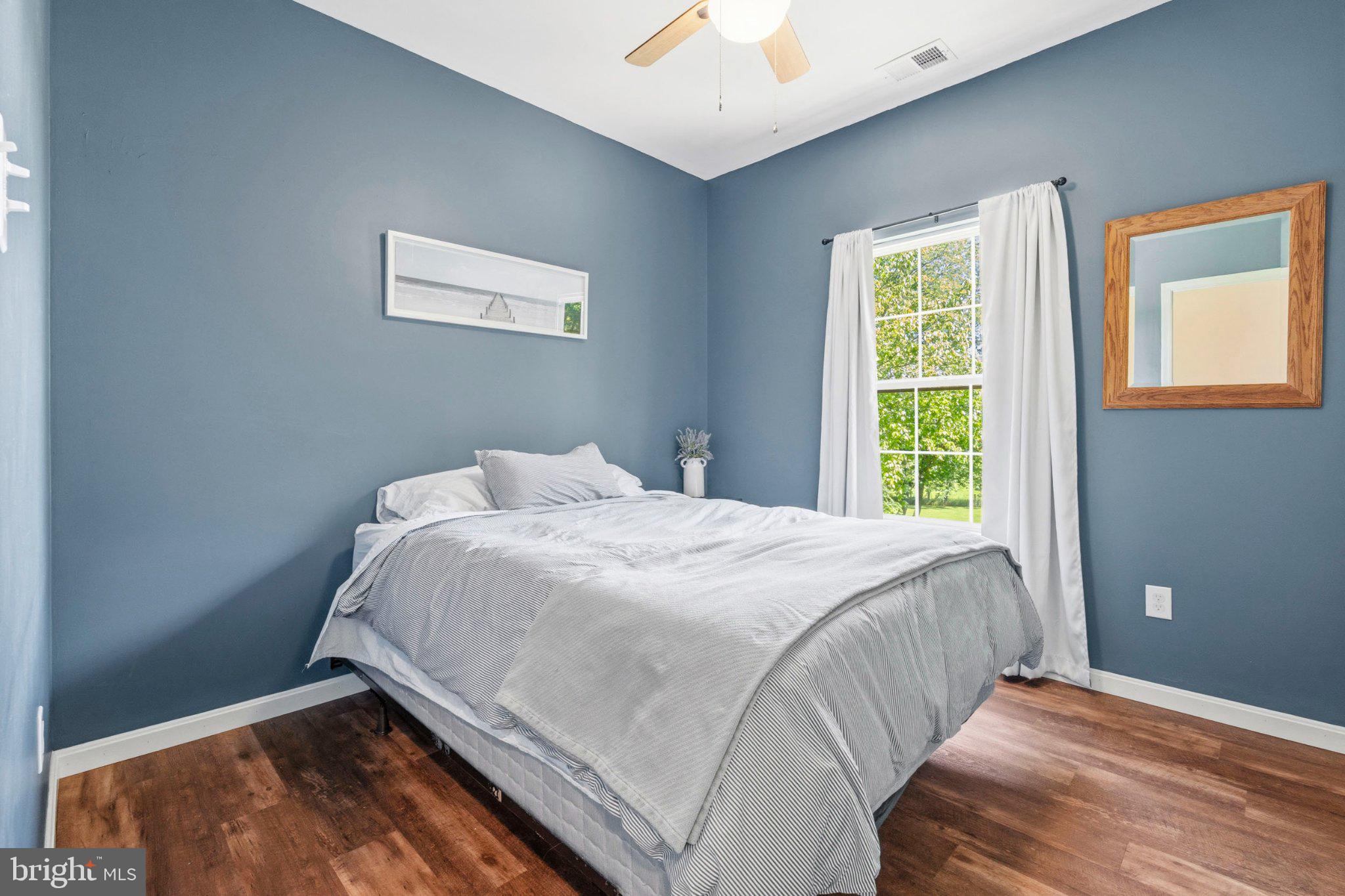 DEVON FARMS - Residential