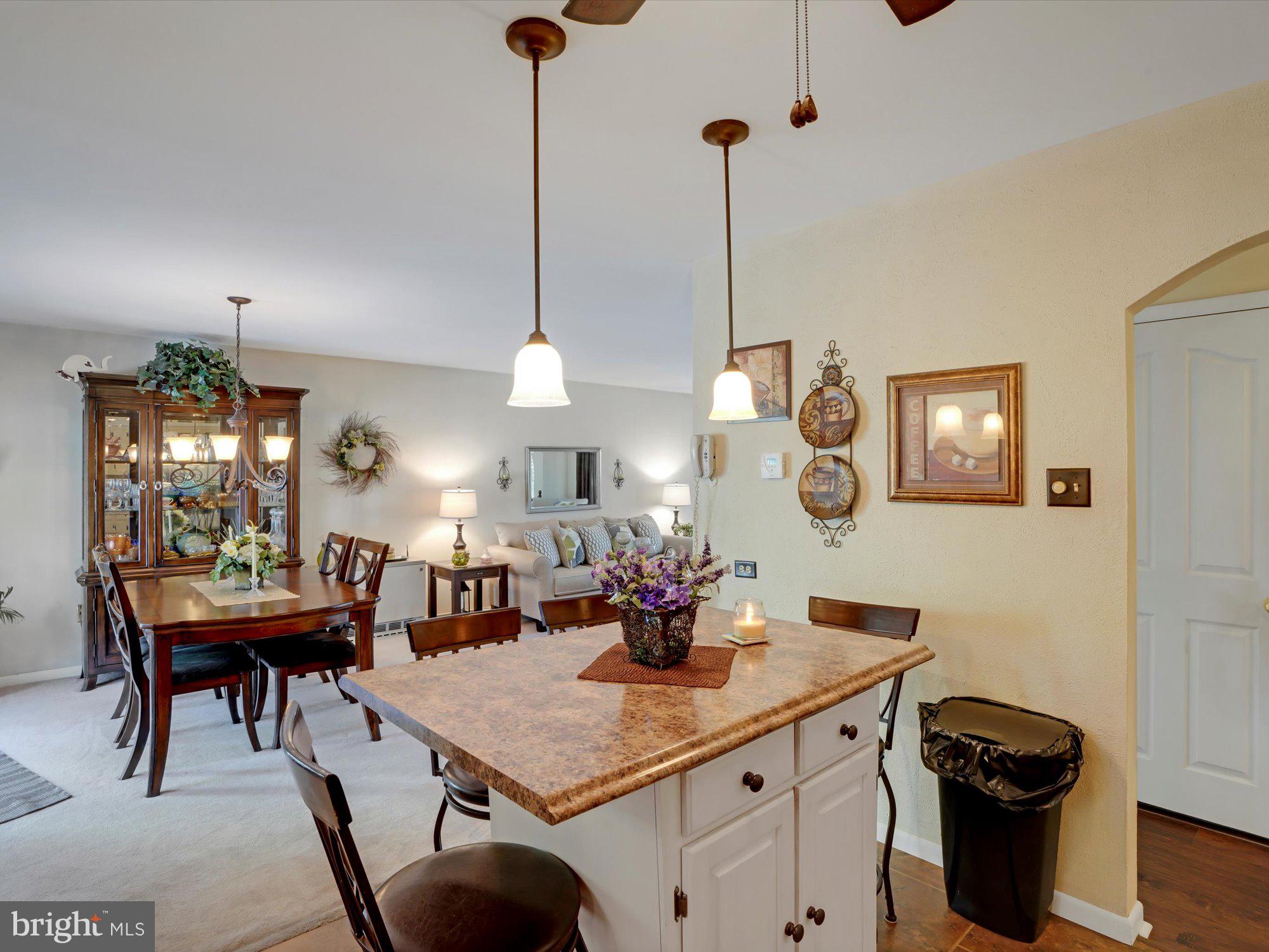 WILLIAMSTOWN - Residential