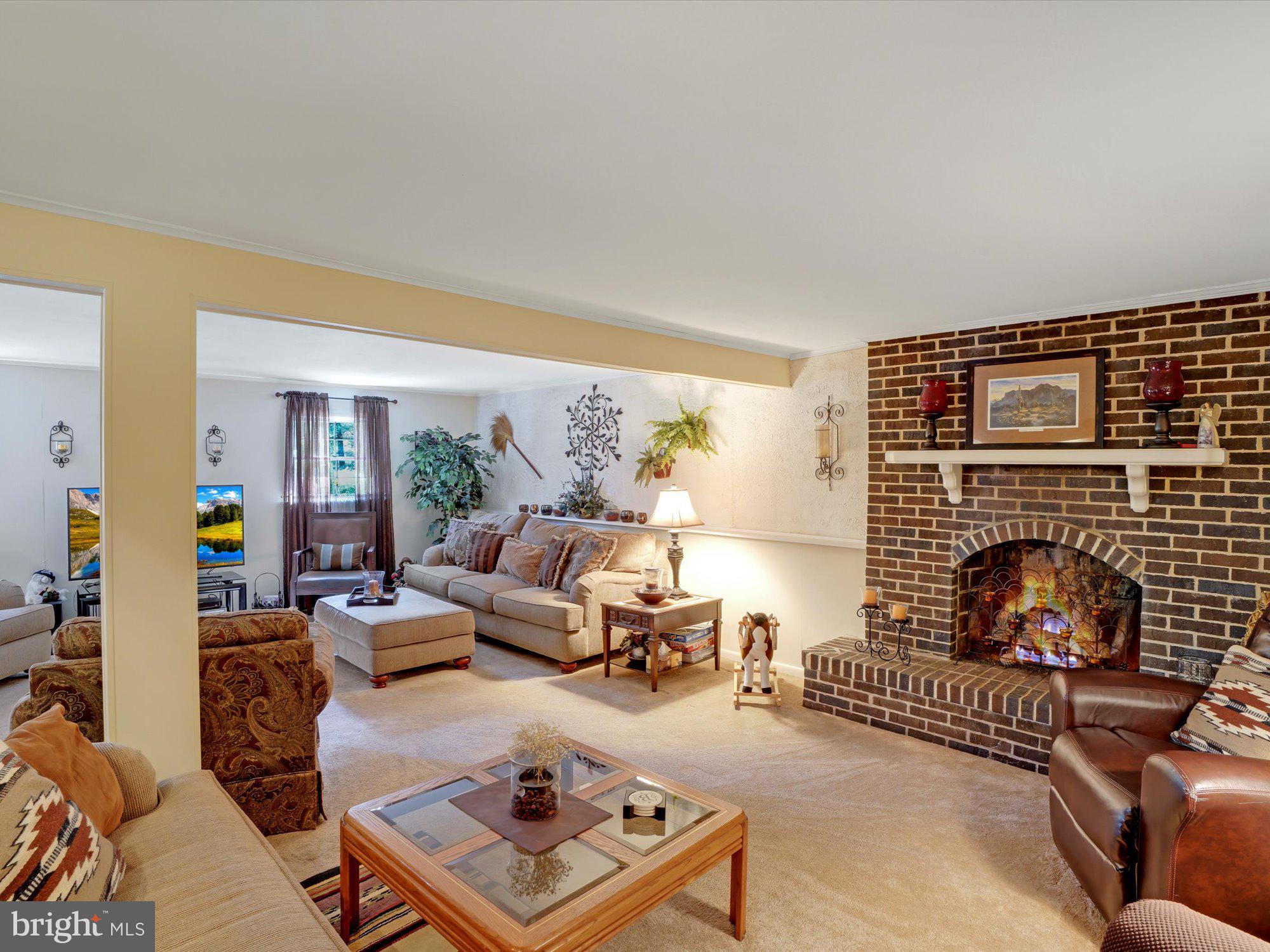 WILLIAMSTOWN - Residential
