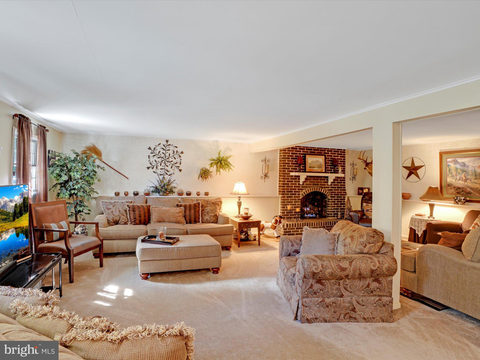 WILLIAMSTOWN - Residential