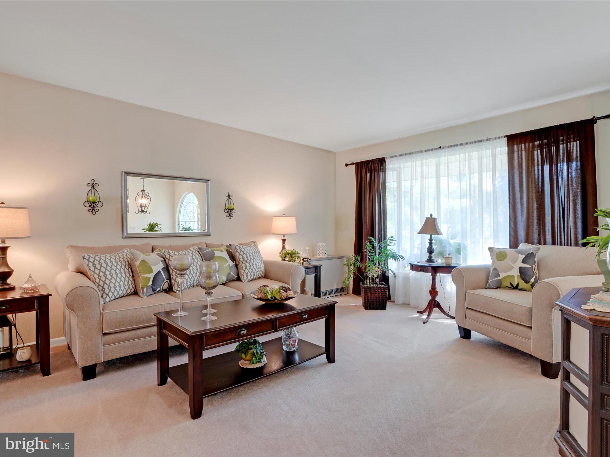 WILLIAMSTOWN - Residential