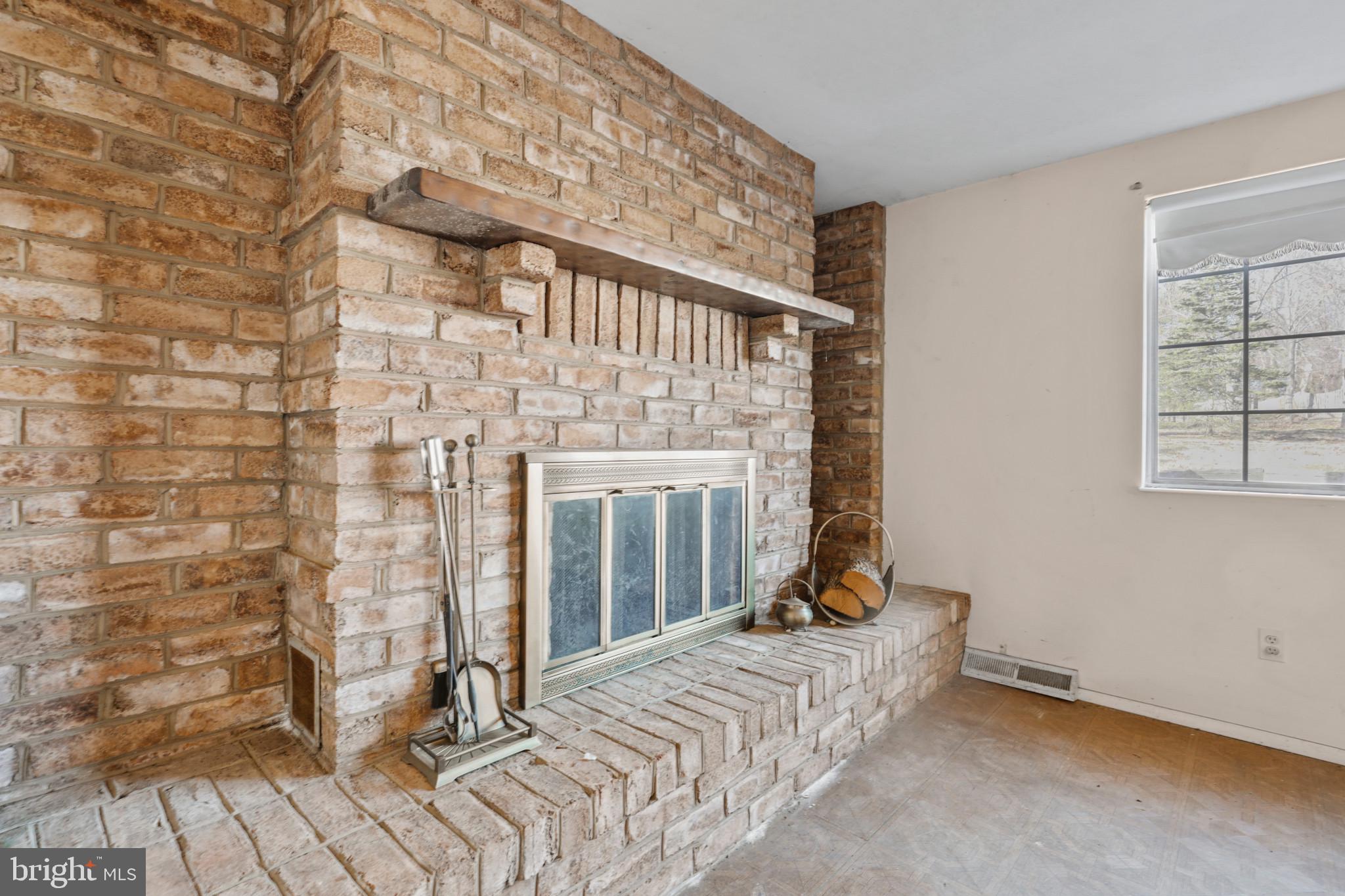 PONDEROSA ESTATES - Residential