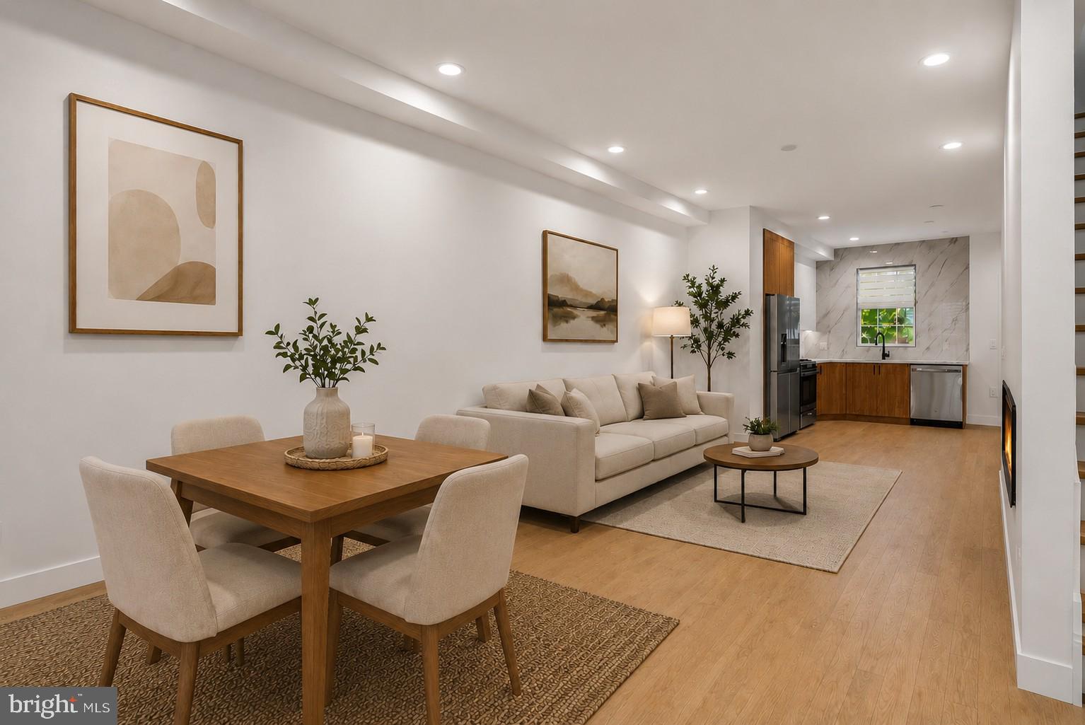 KENSINGTON - Residential