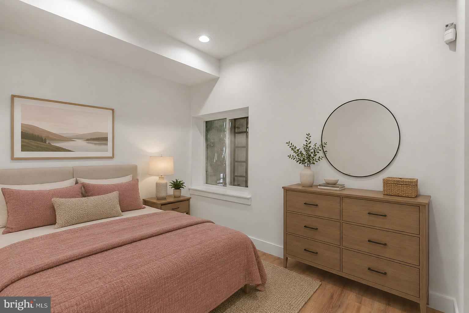 KENSINGTON - Residential