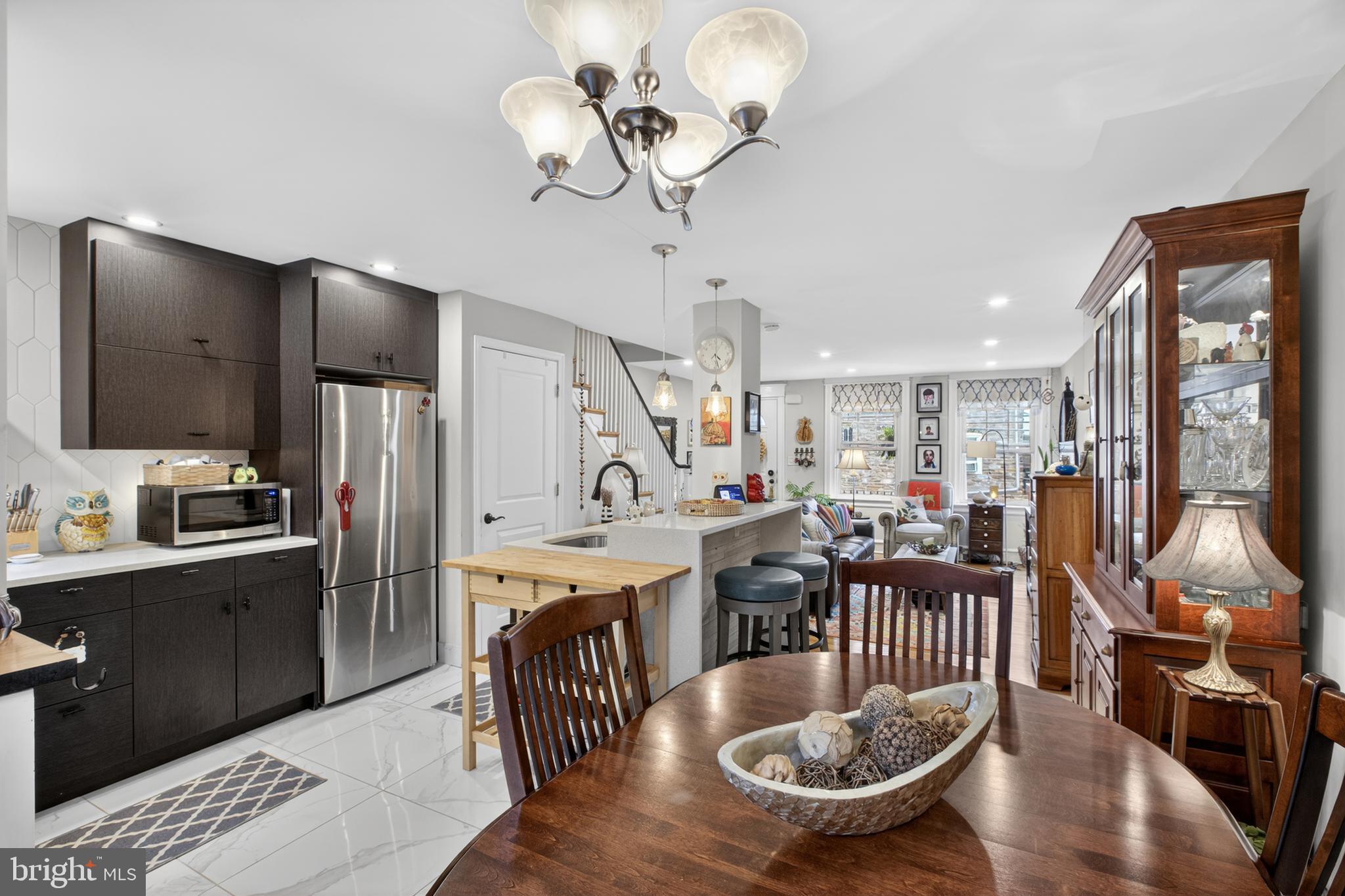 CHESTNUT HILL - Residential