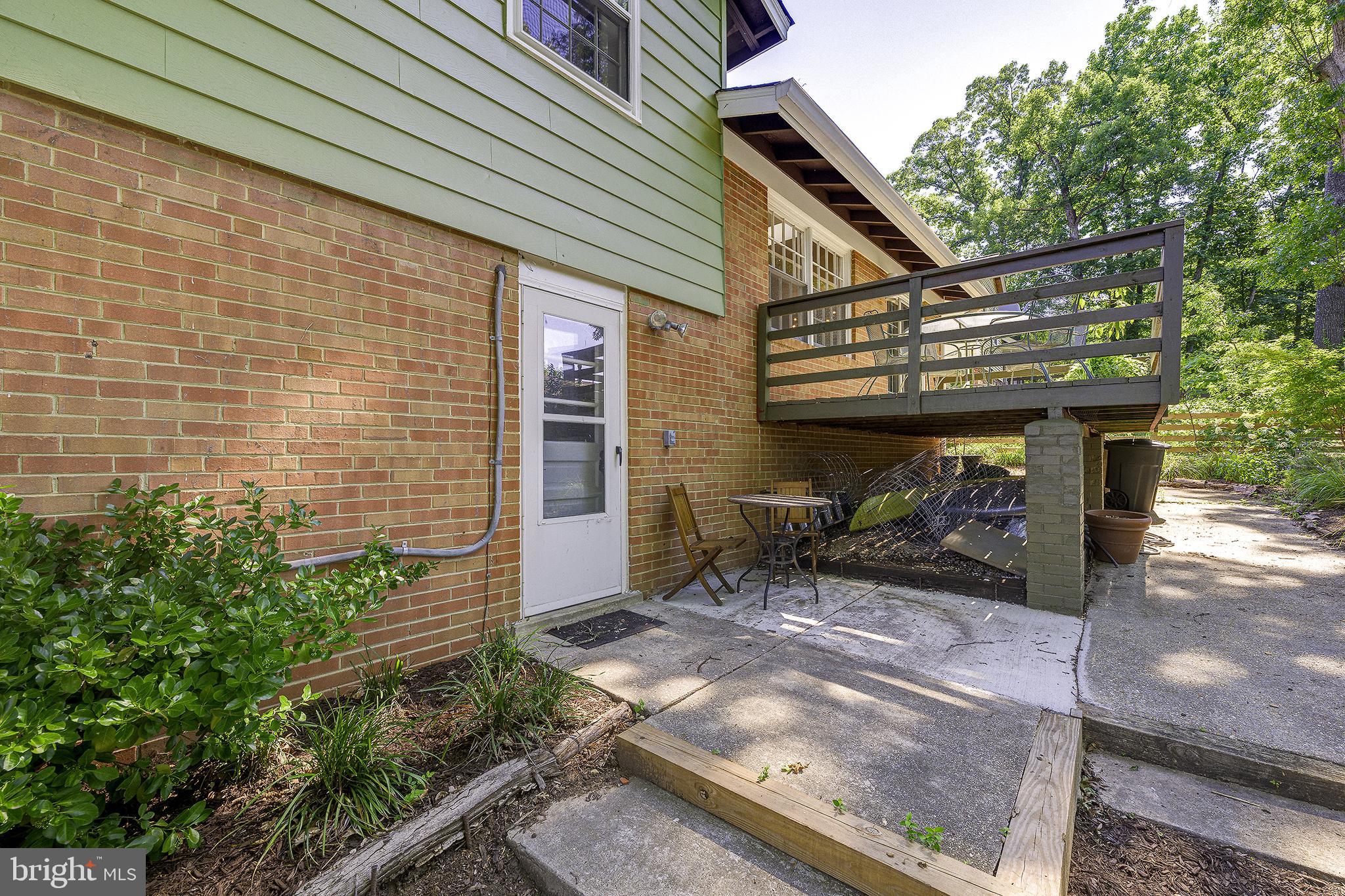 LAKESIDE - Residential