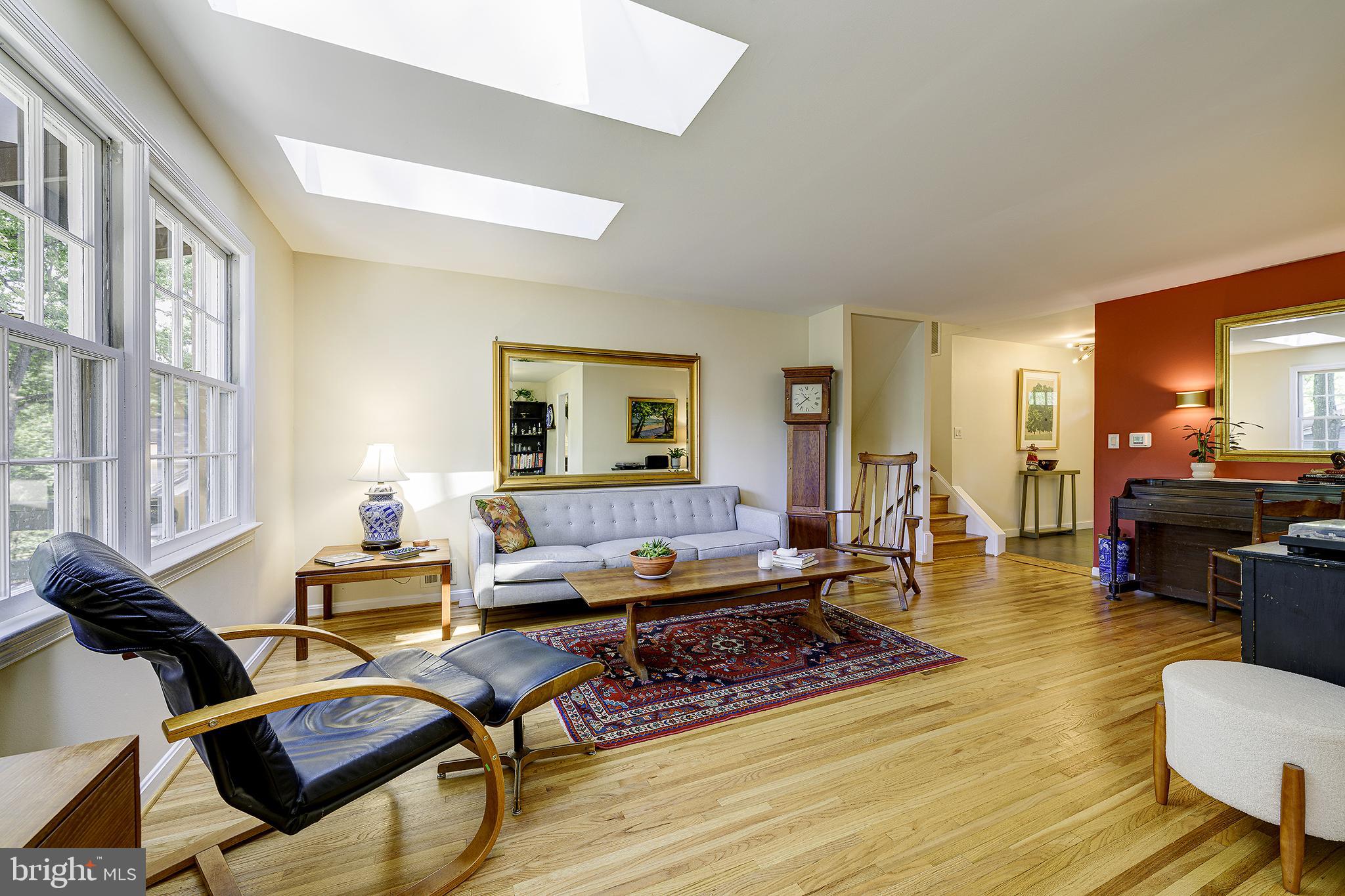 LAKESIDE - Residential
