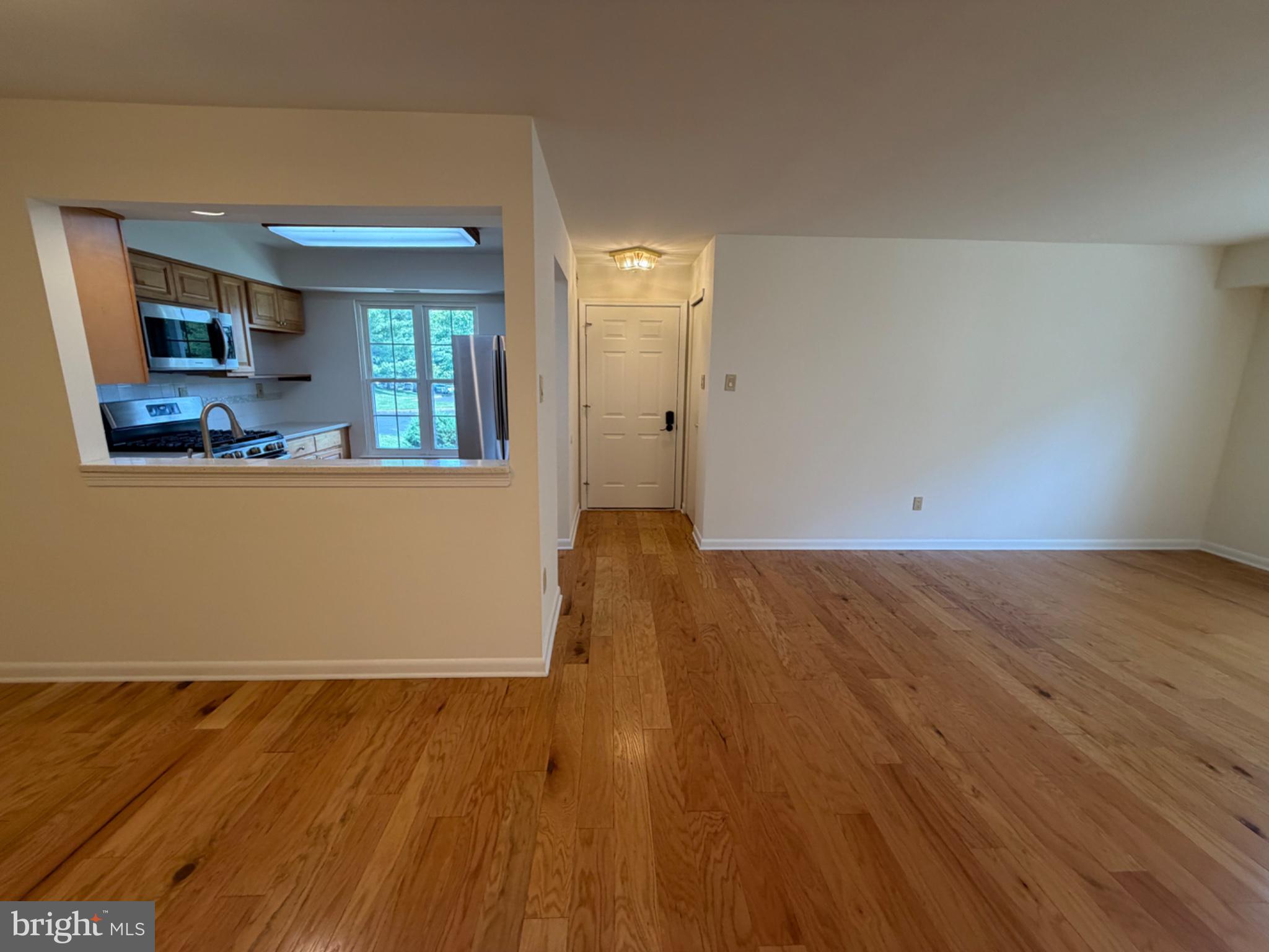 SOCIETY PL - Residential
