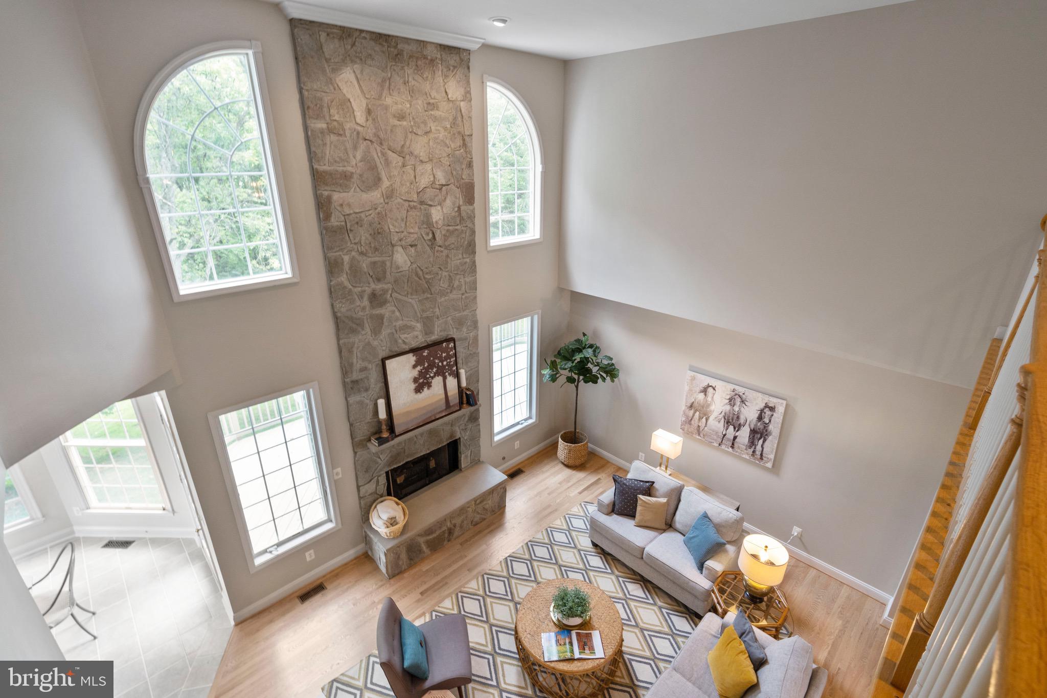 HUNTING HILLS - Residential