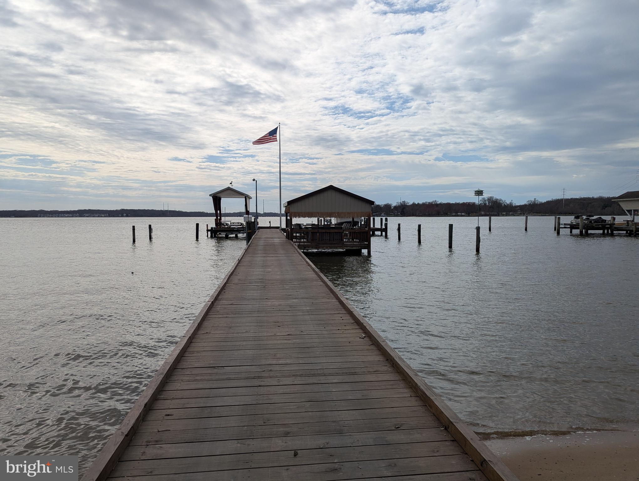 OTTER POINT - Residential