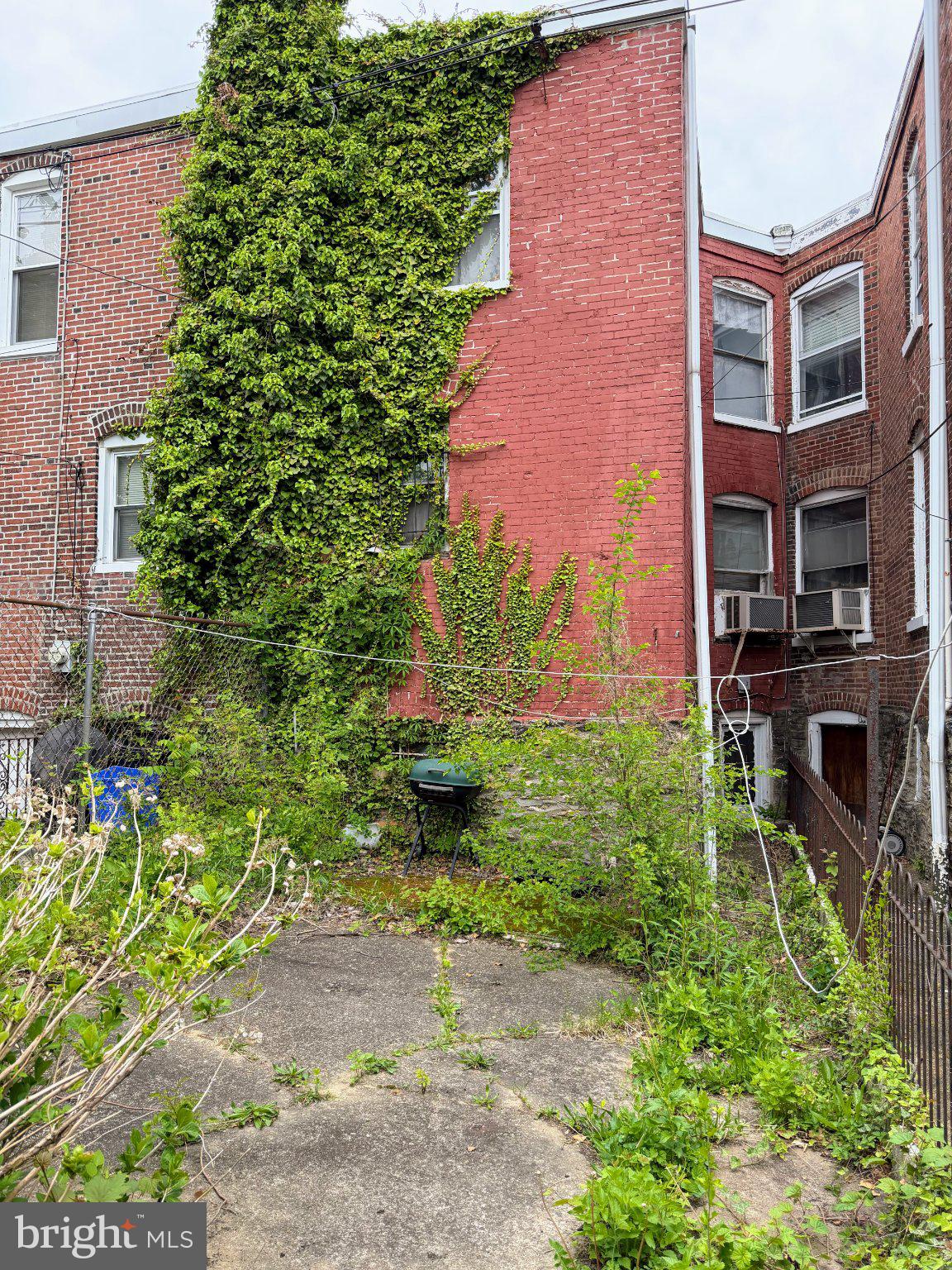 GERMANTOWN - Residential