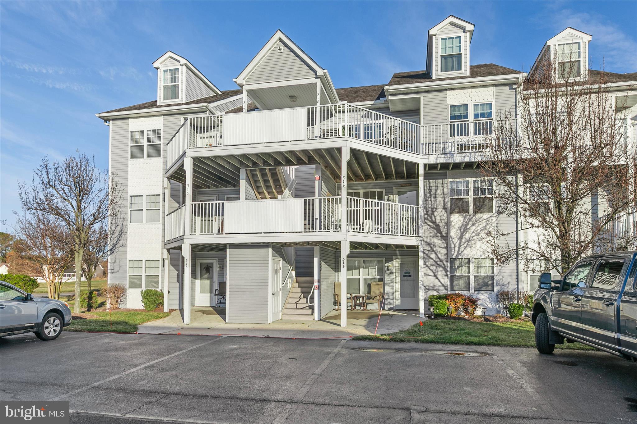 BETHANY BAY - Residential