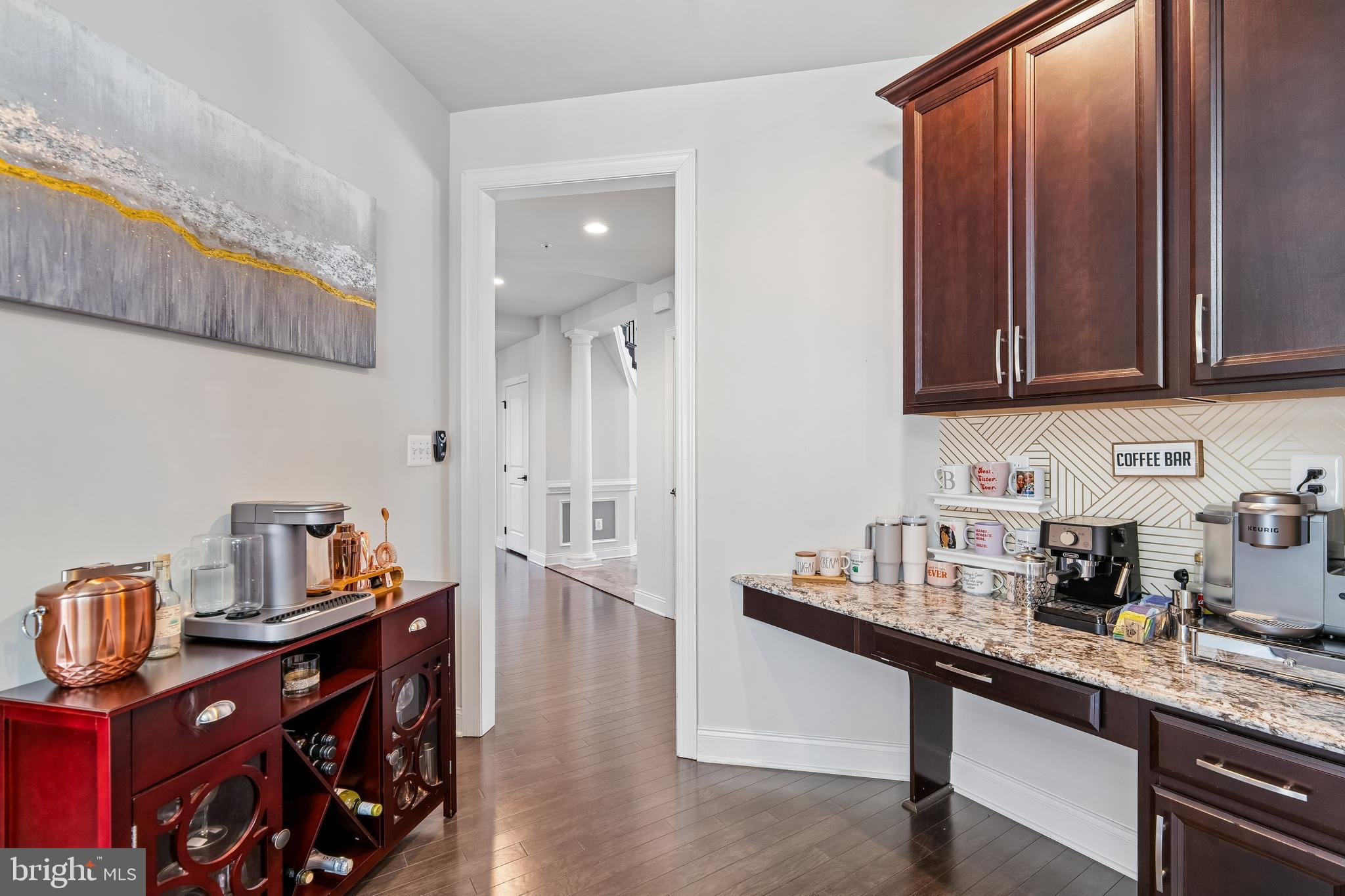 OAK CREEK CLUB - Residential