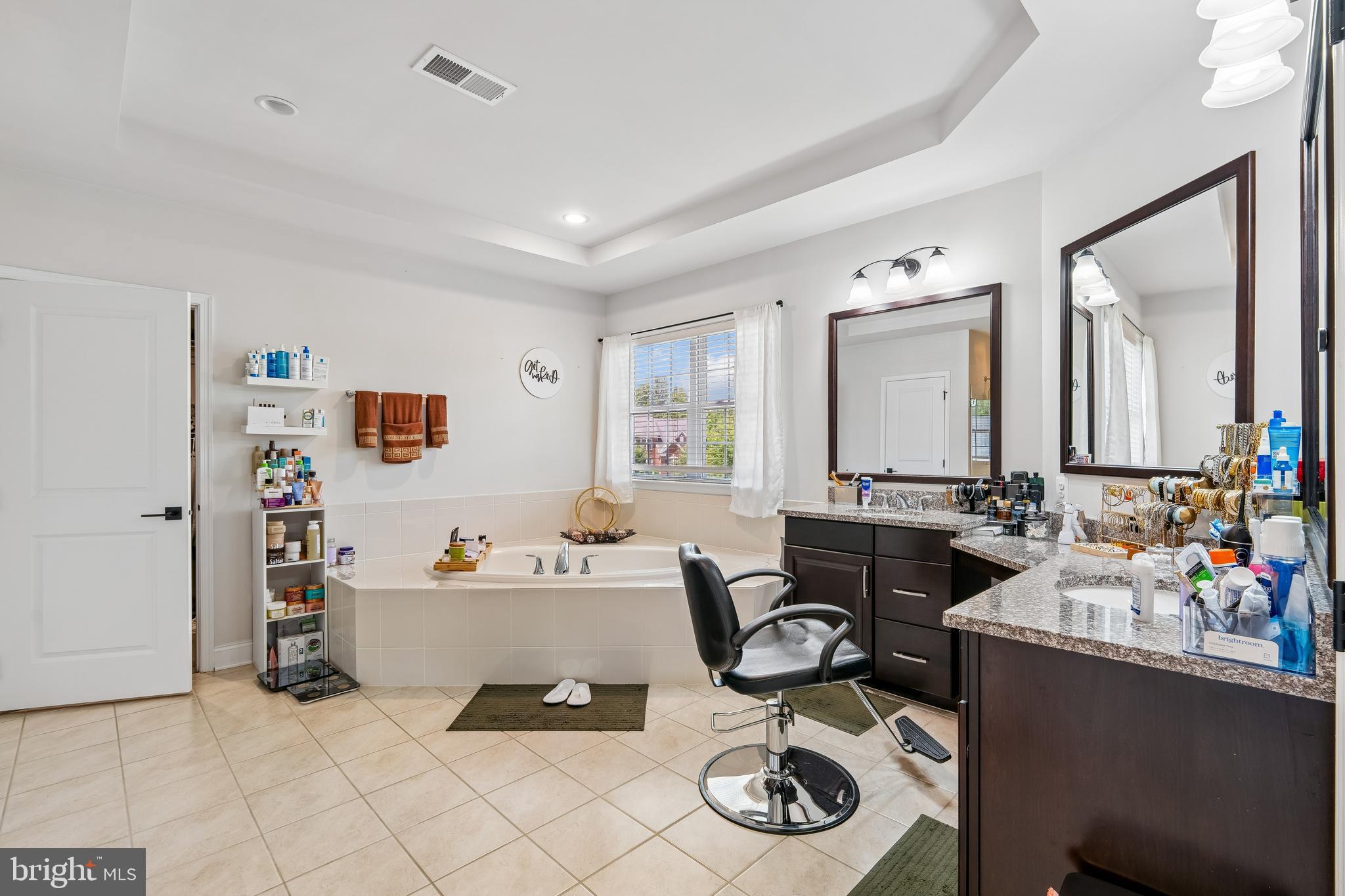 OAK CREEK CLUB - Residential