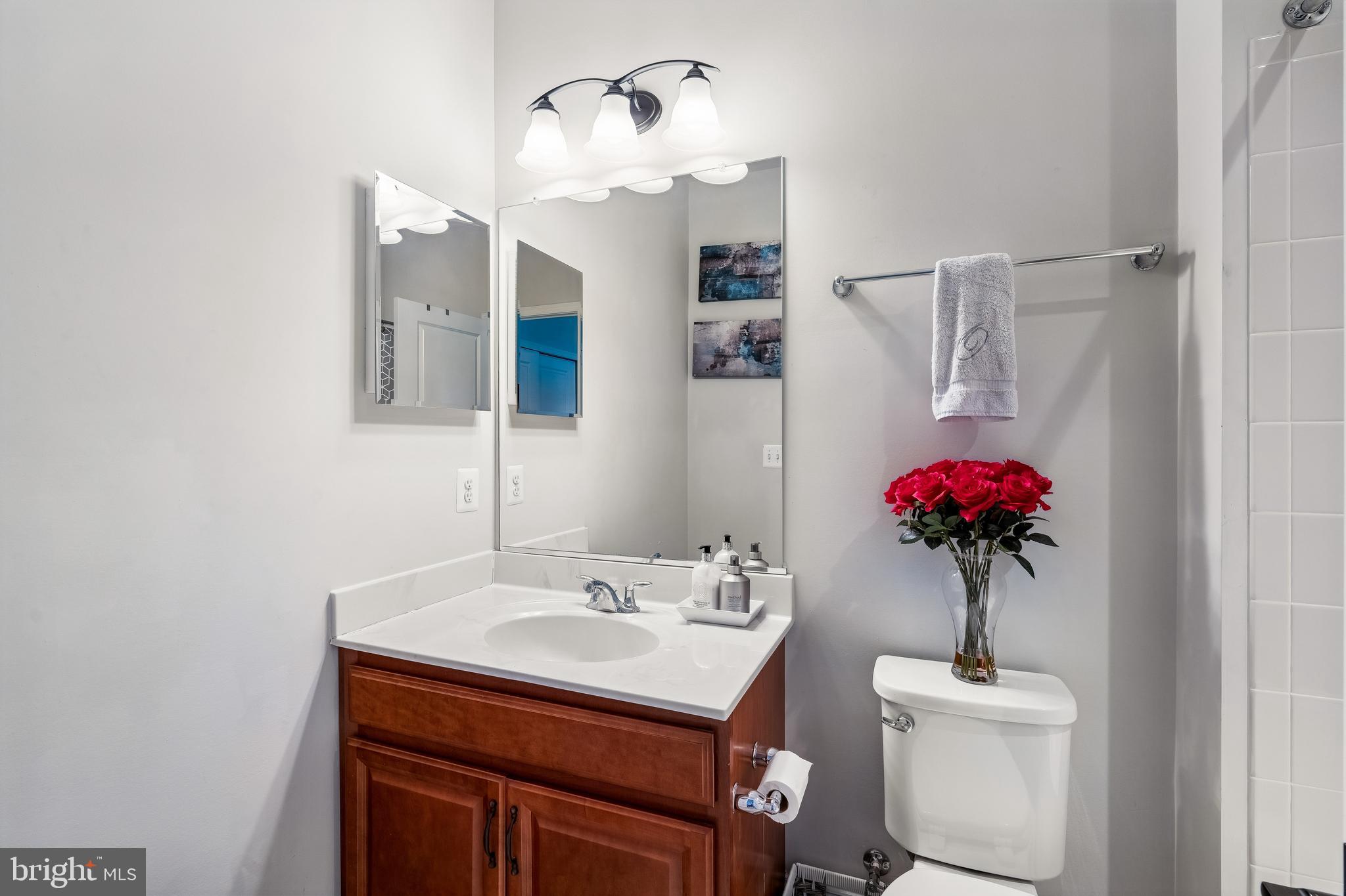 OAK CREEK CLUB - Residential