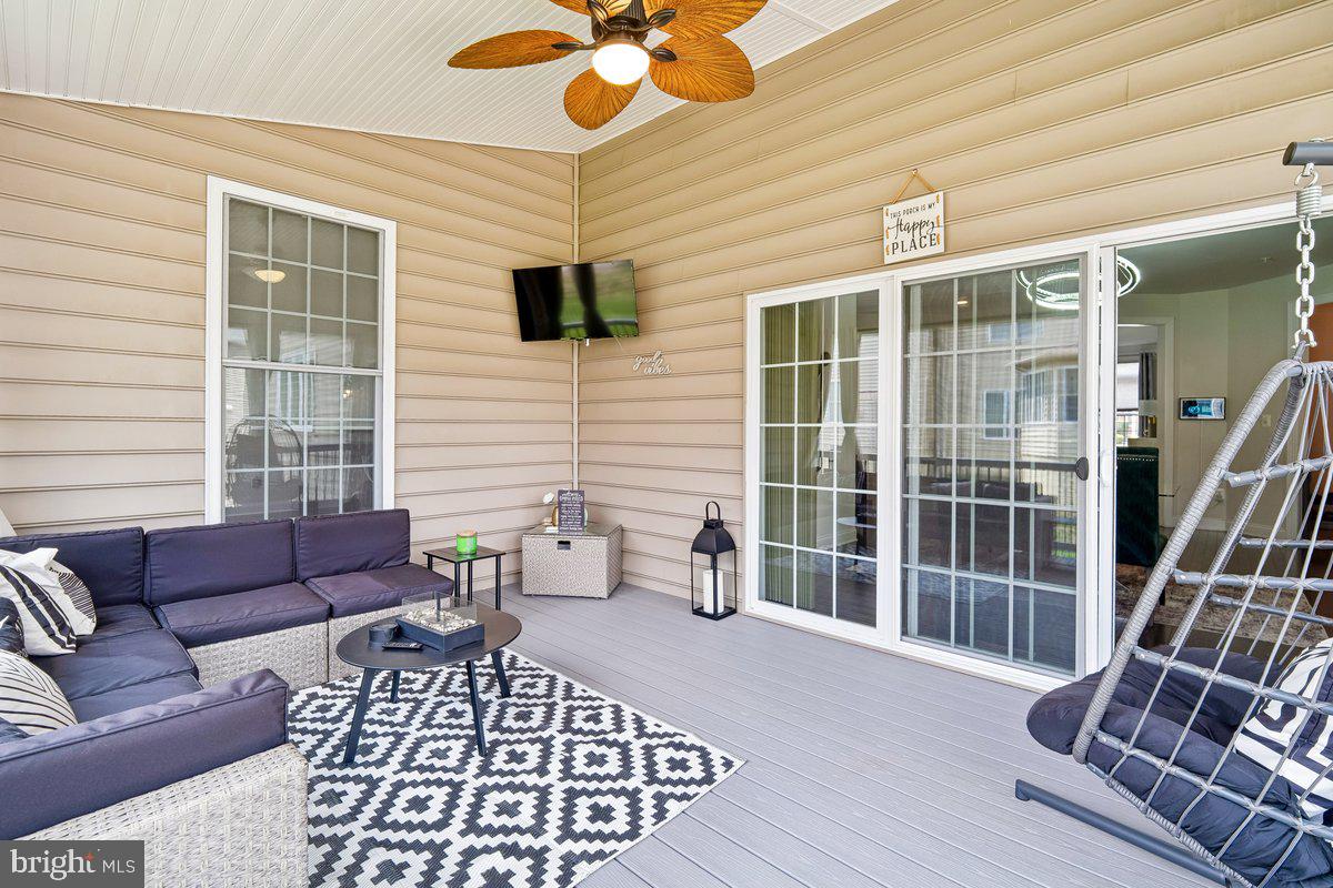OAK CREEK CLUB - Residential