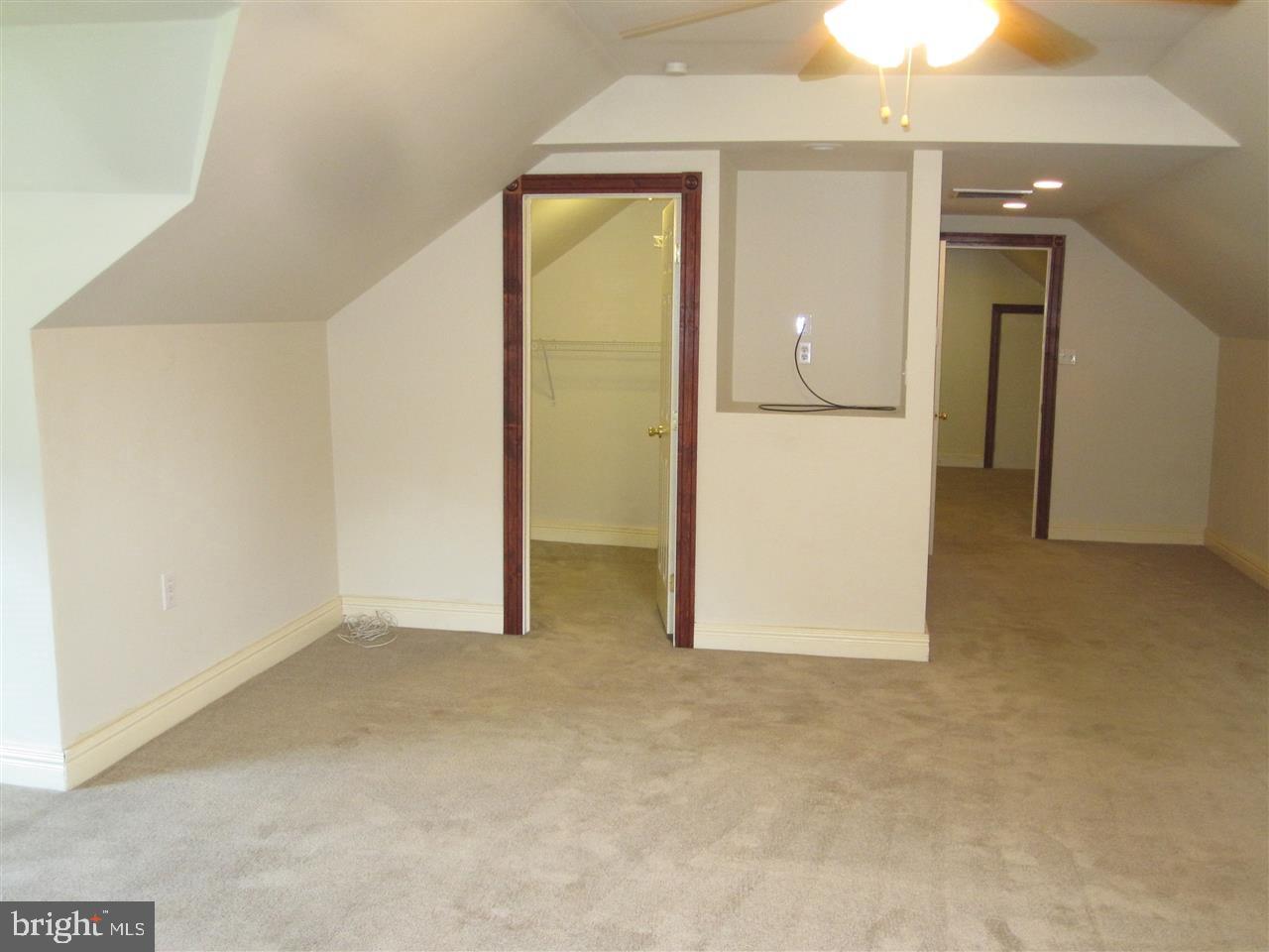 NORTH HILLS - Residential