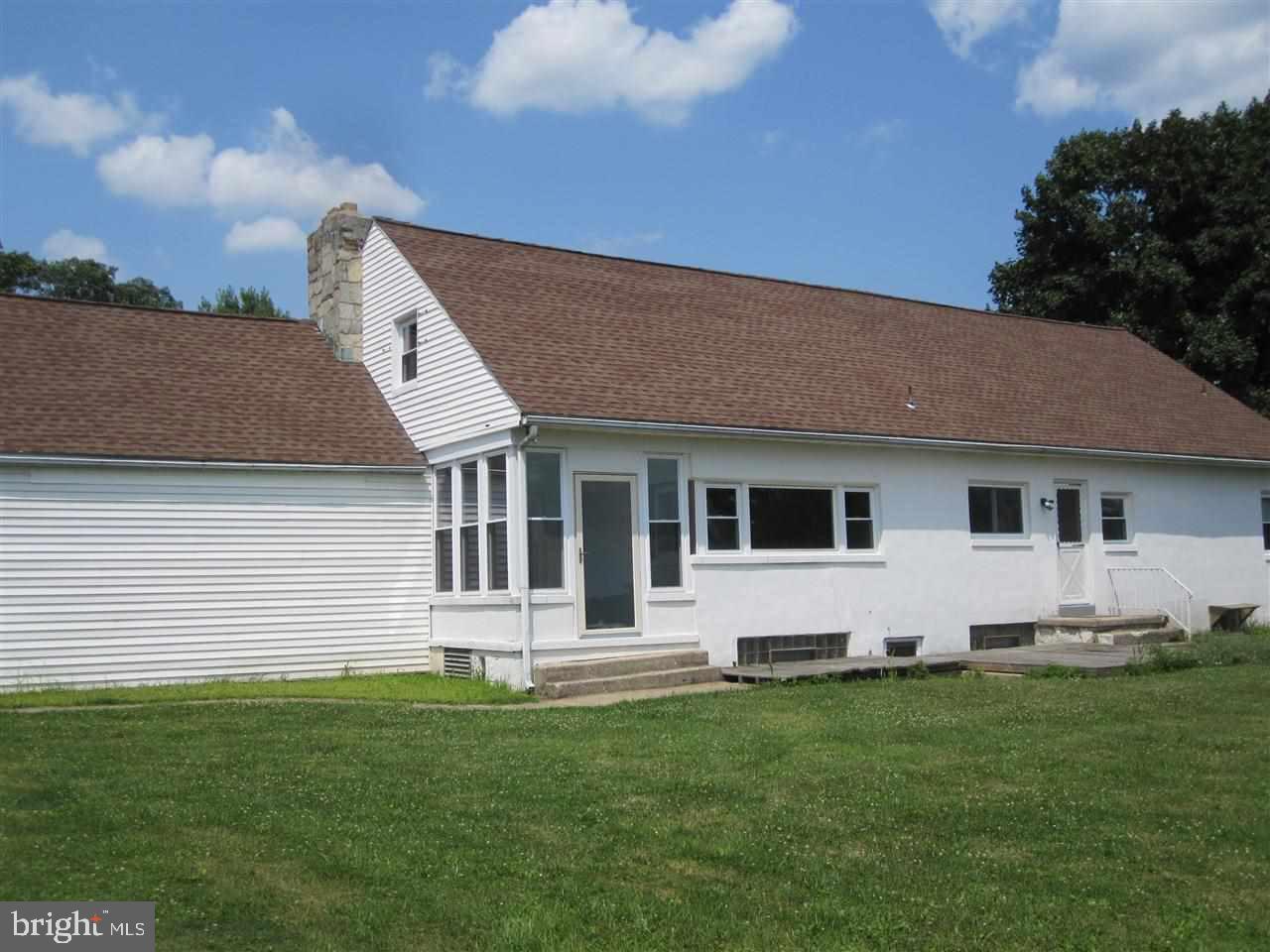 NORTH HILLS - Residential