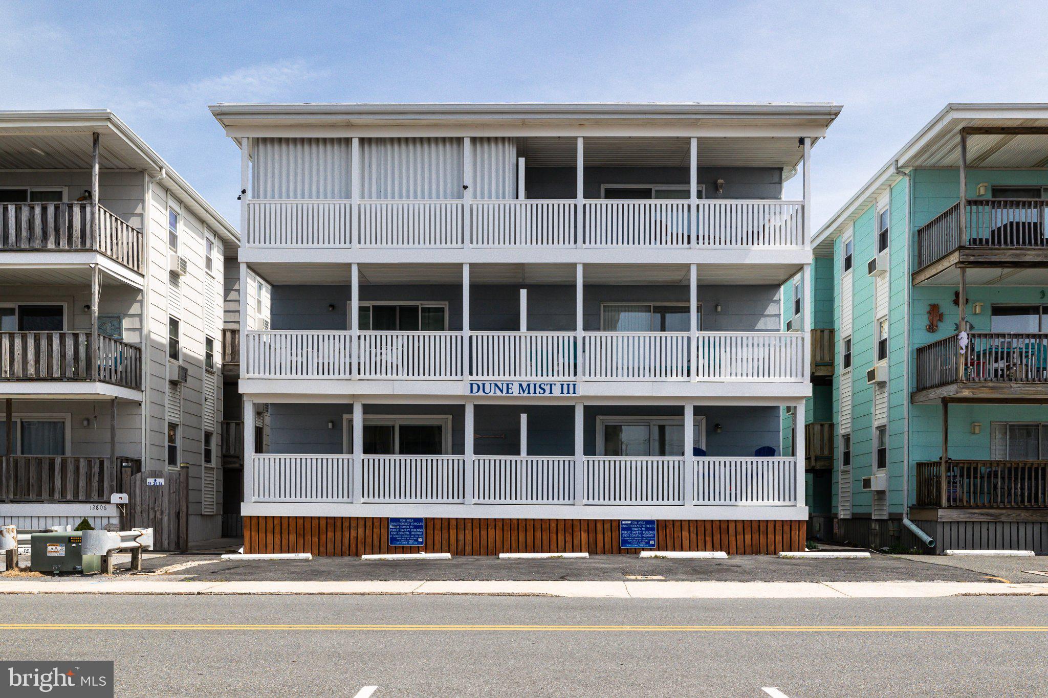 Hello this is a condo in a six unit project. Ocean Block, renovated in 2015 selling fully furnished