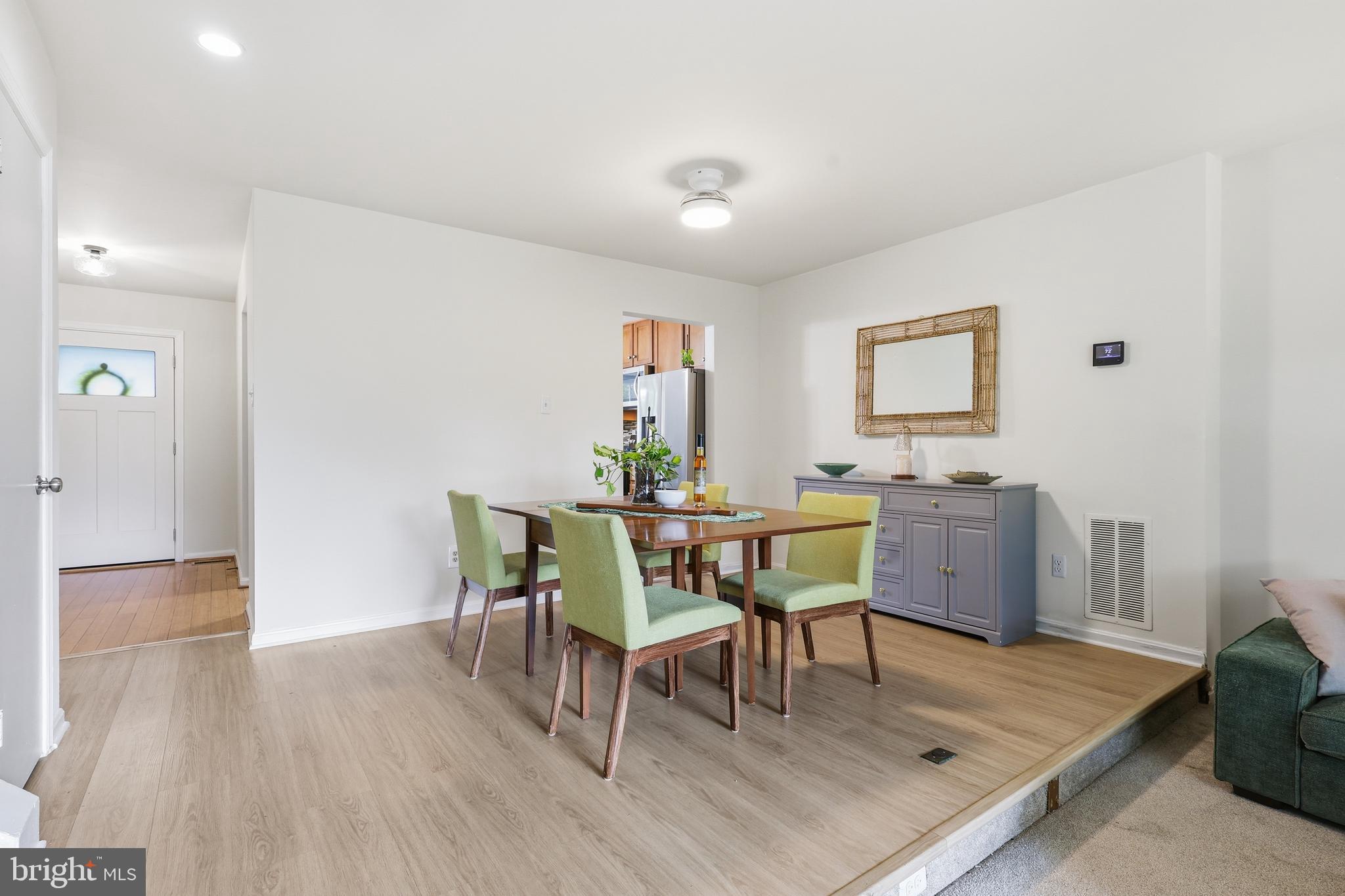 PINEWOOD STATION - Residential