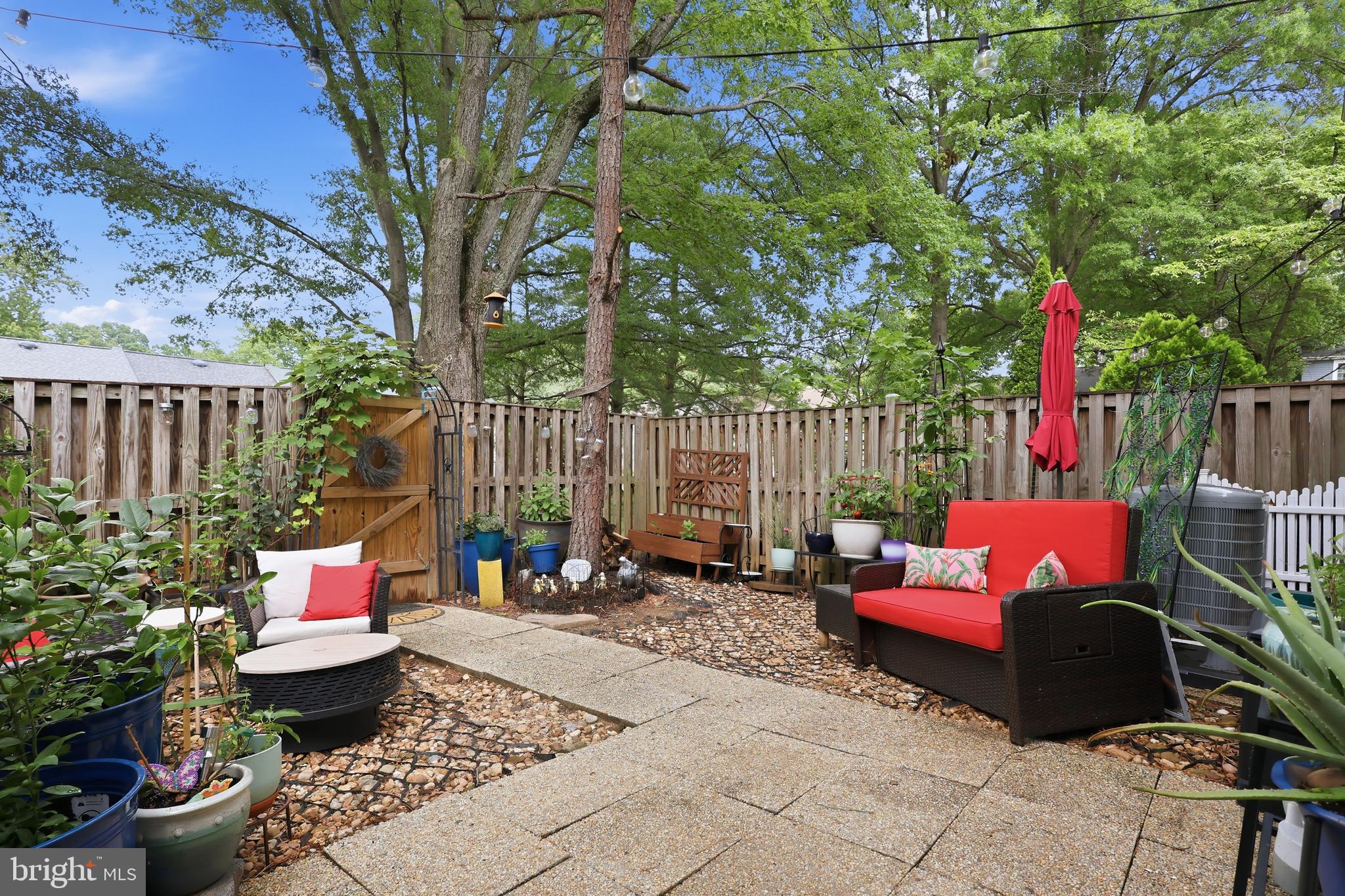 PINEWOOD STATION - Residential