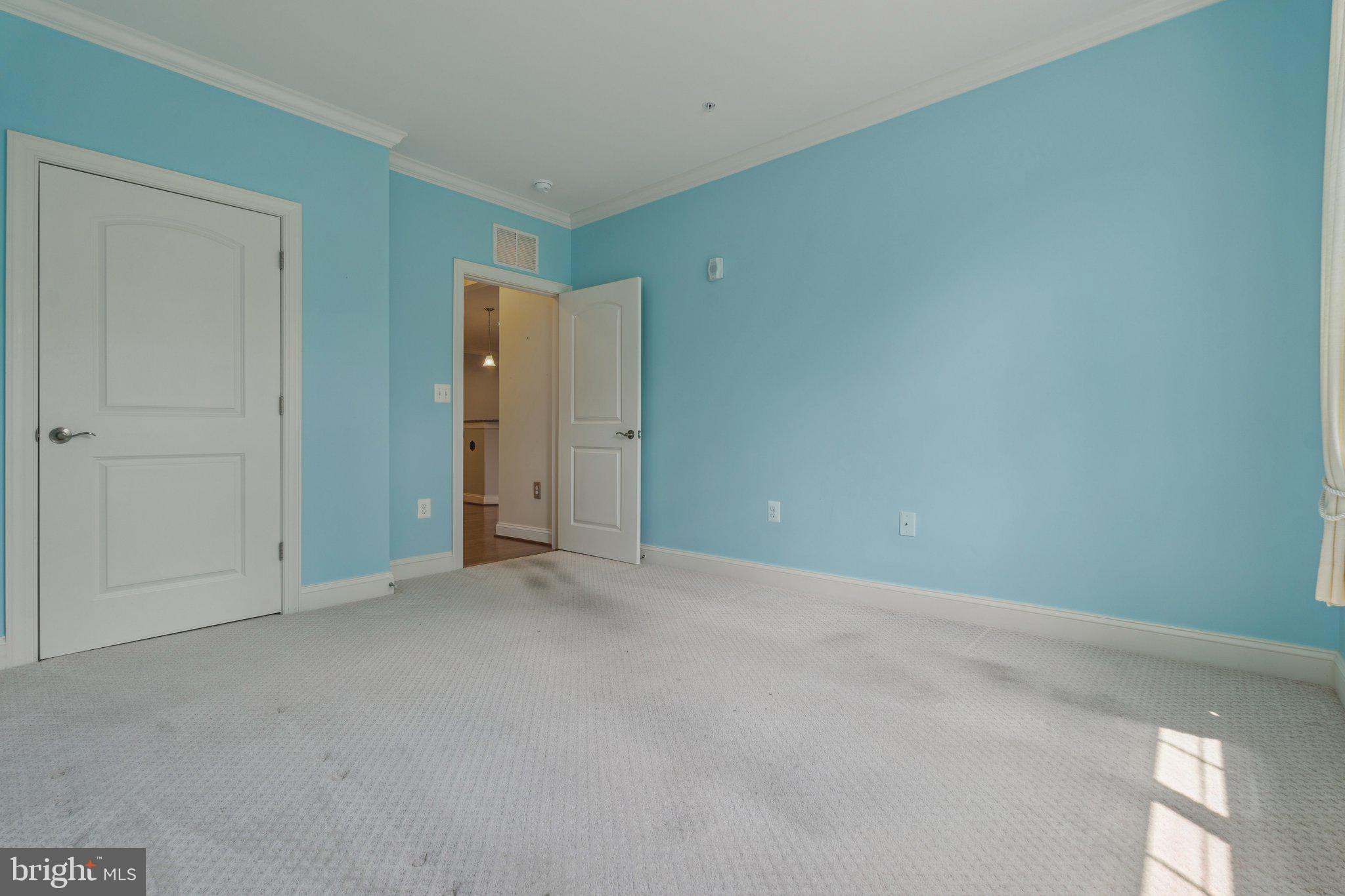 MACPHAIL WOODS - Residential