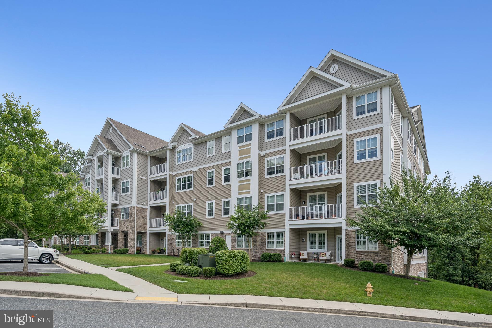 MACPHAIL WOODS - Residential