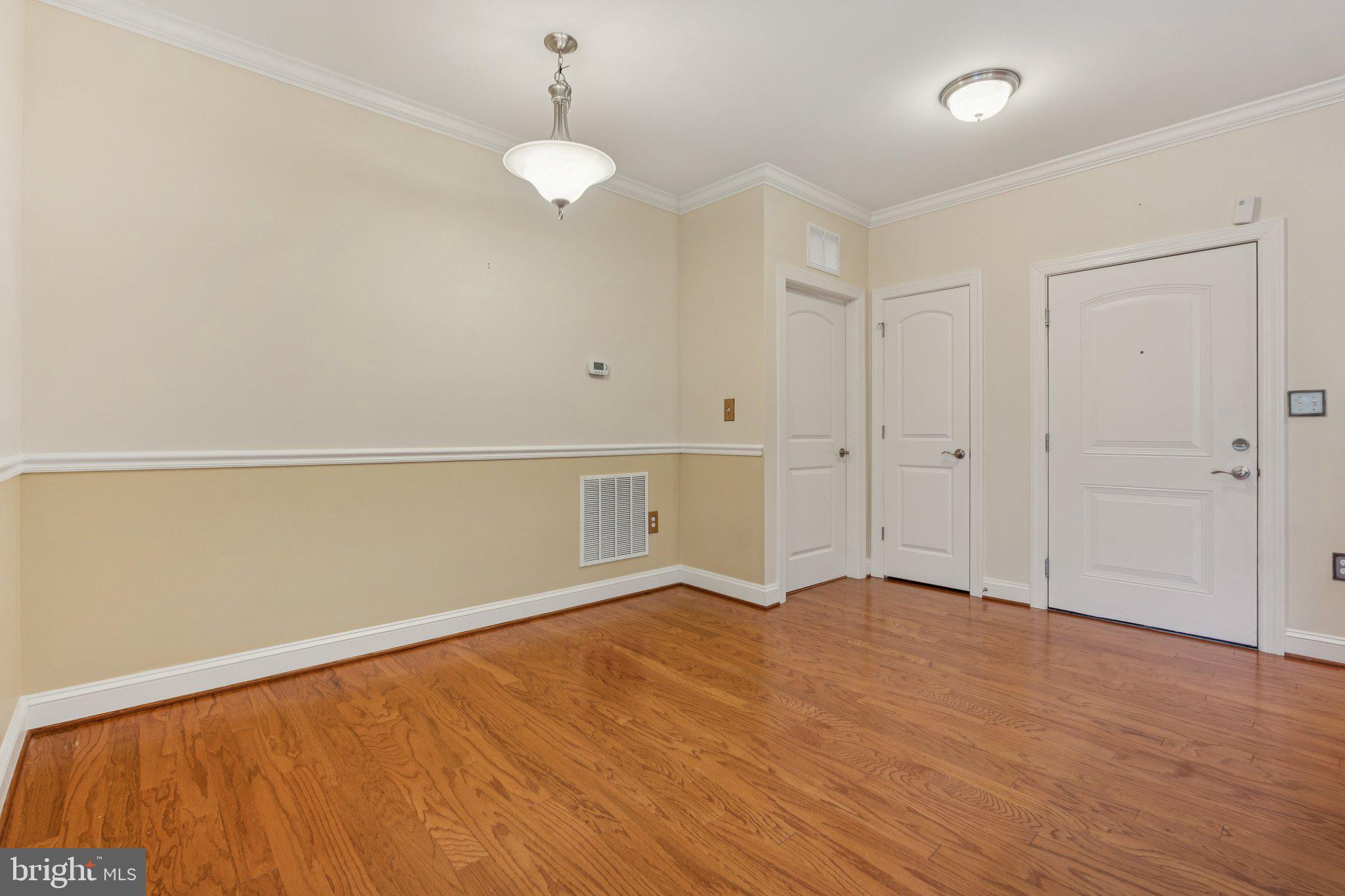 MACPHAIL WOODS - Residential