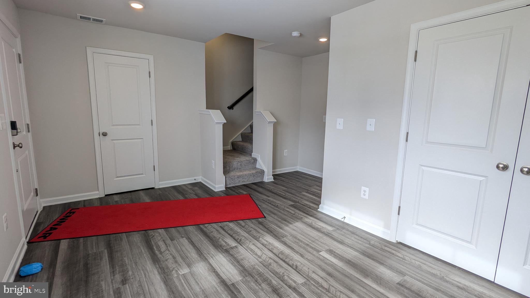 SHENANDOAH SPRINGS - Residential Lease