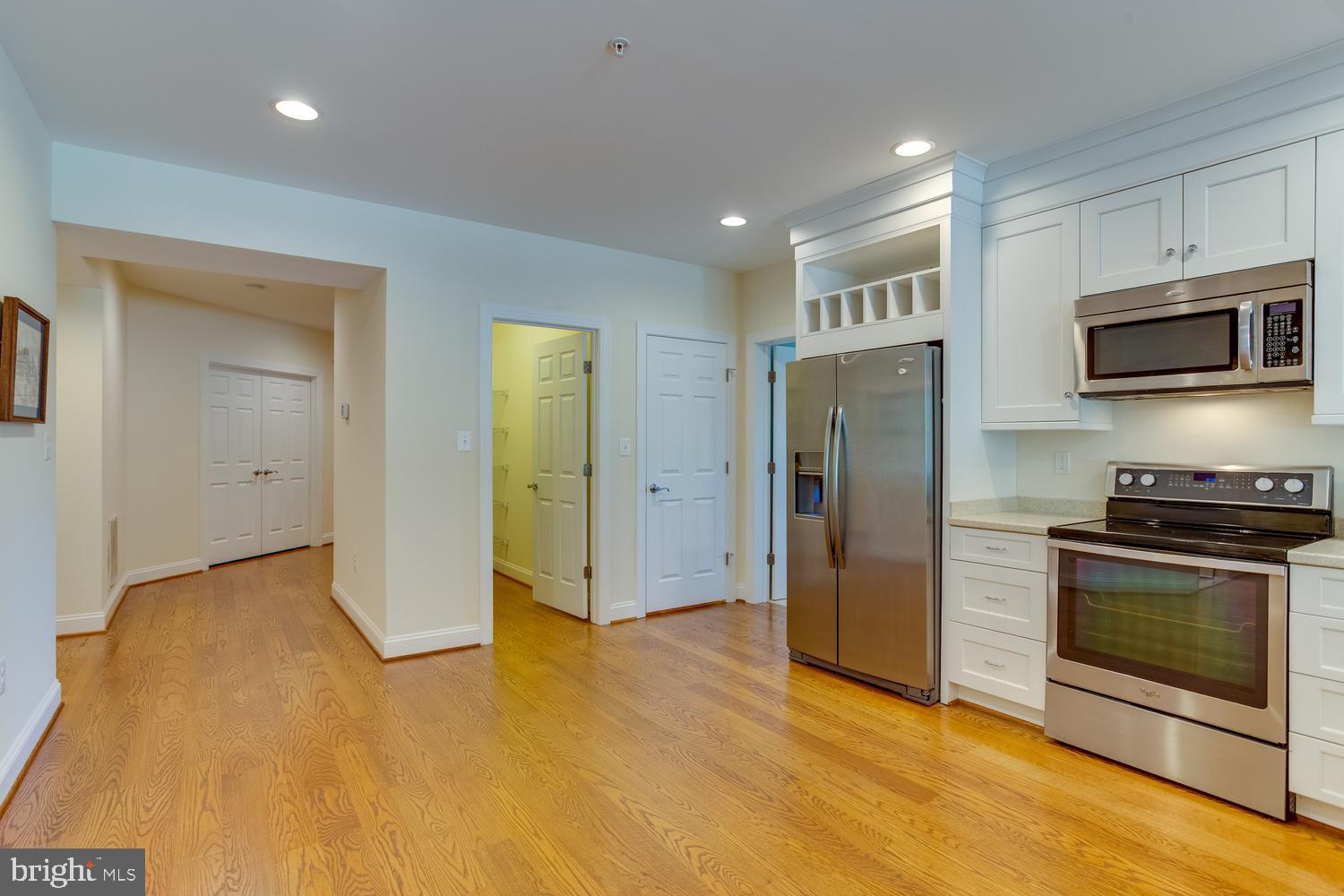 CAROLINES CROSSING - Residential