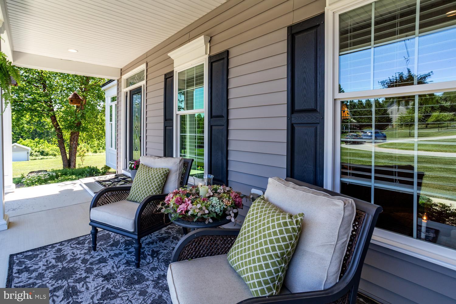 CAROLINES CROSSING - Residential