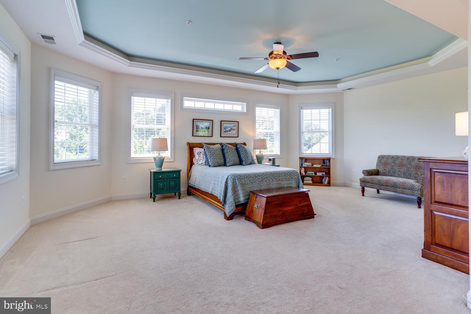 CAROLINES CROSSING - Residential