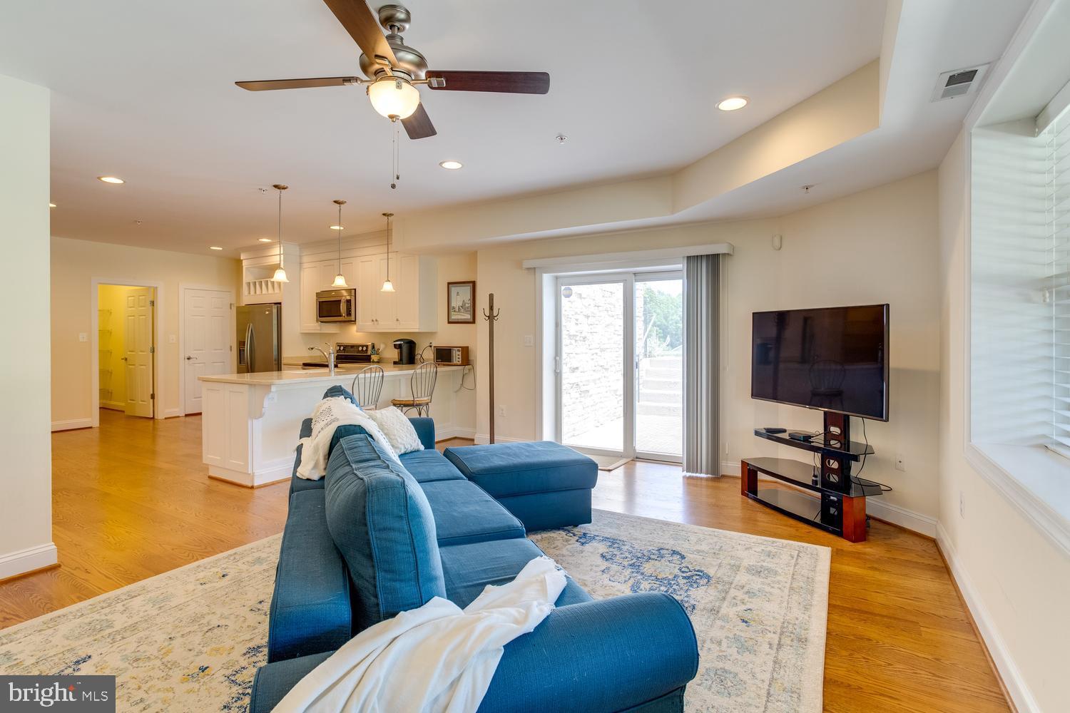 CAROLINES CROSSING - Residential