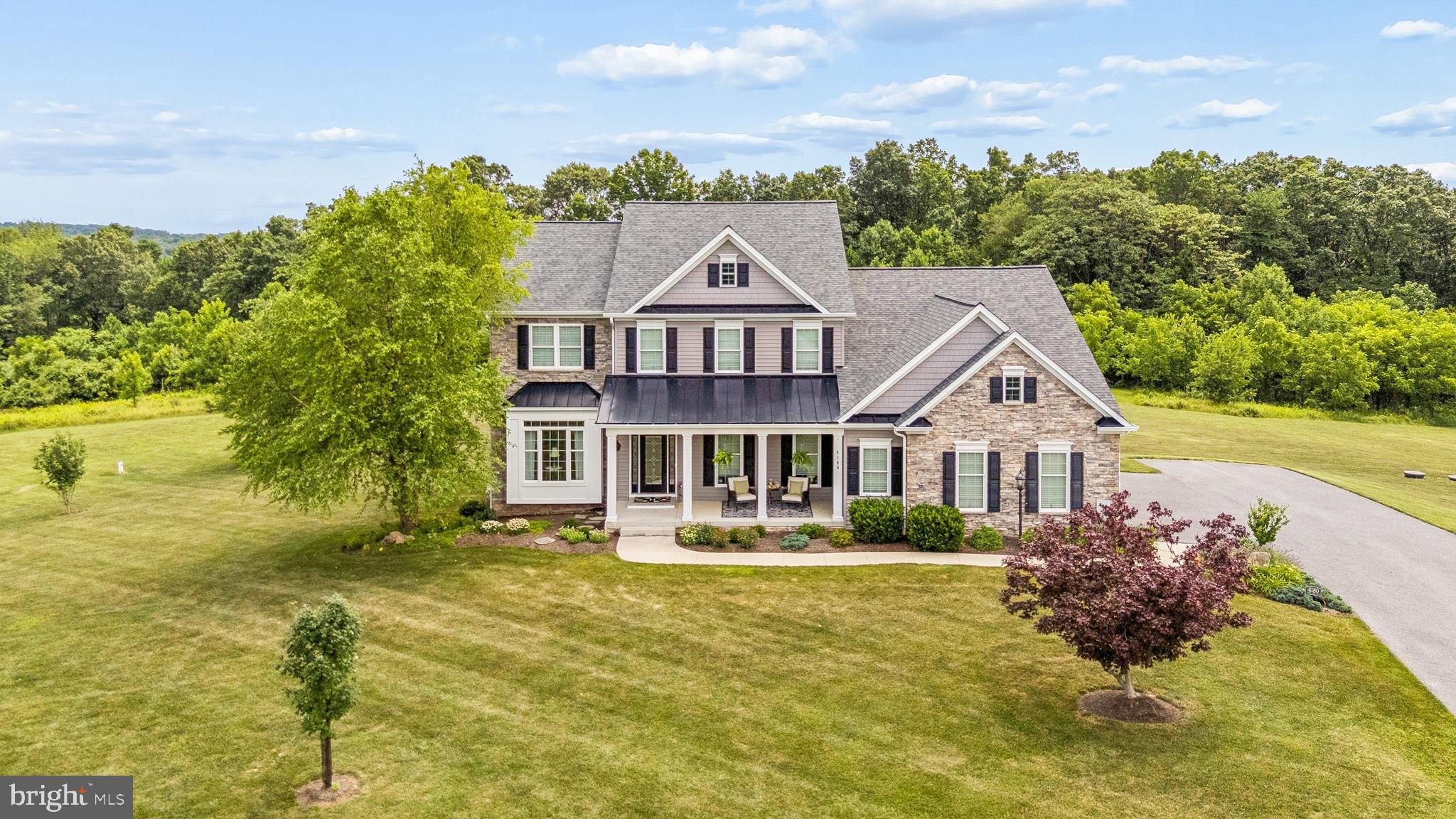 CAROLINES CROSSING - Residential