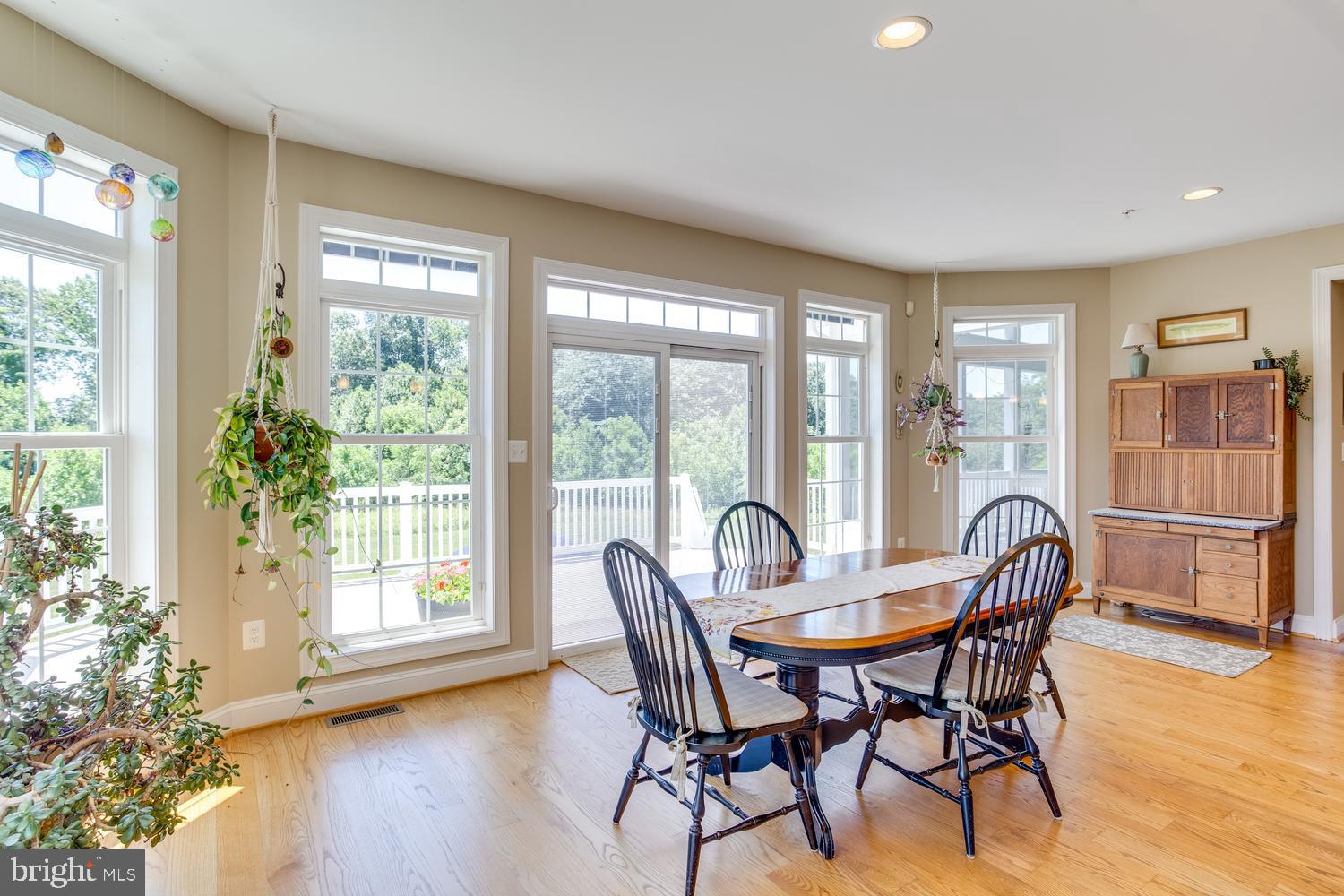 CAROLINES CROSSING - Residential